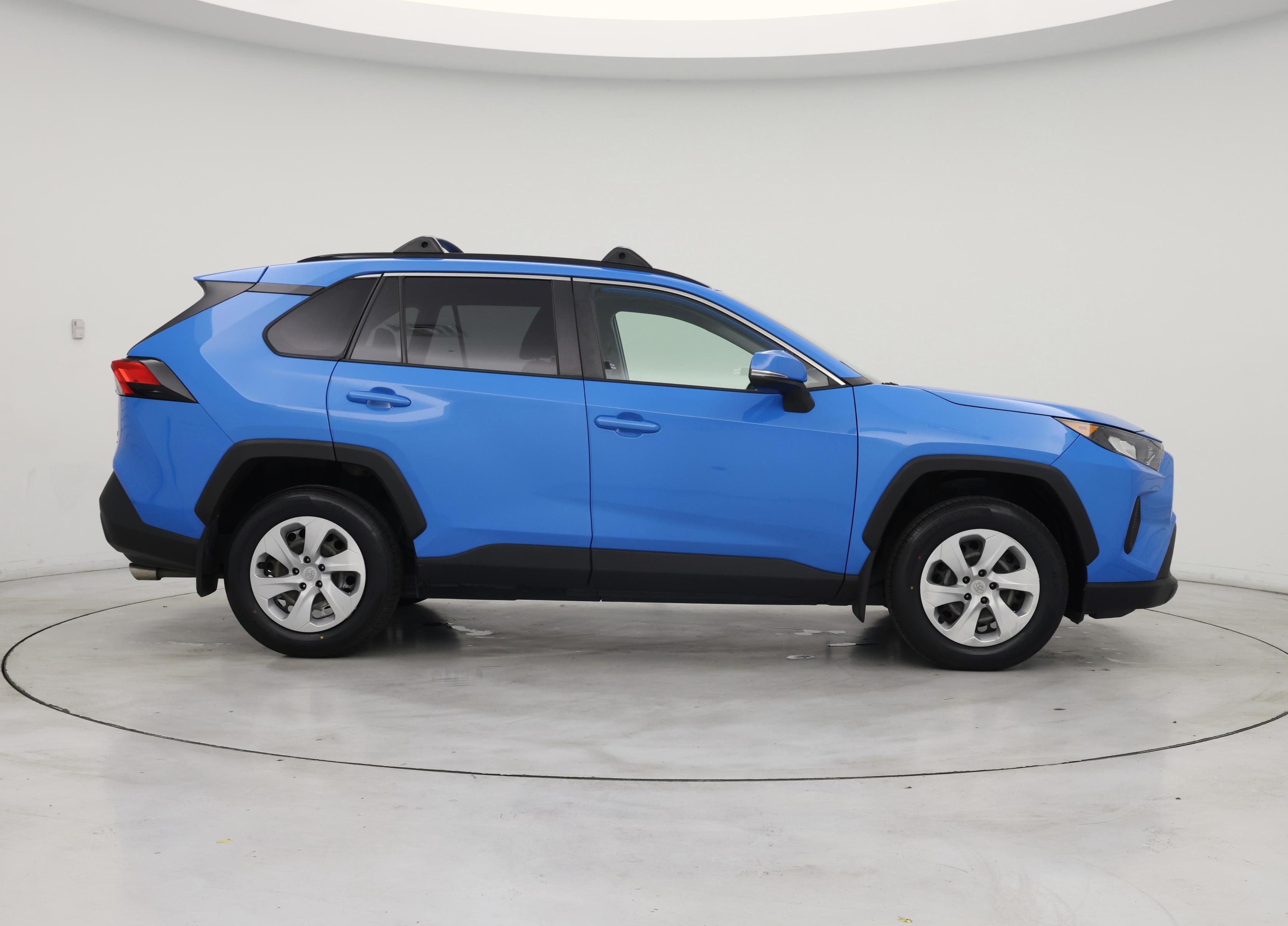 Thumbnail: 2019 Toyota RAV4 - 7