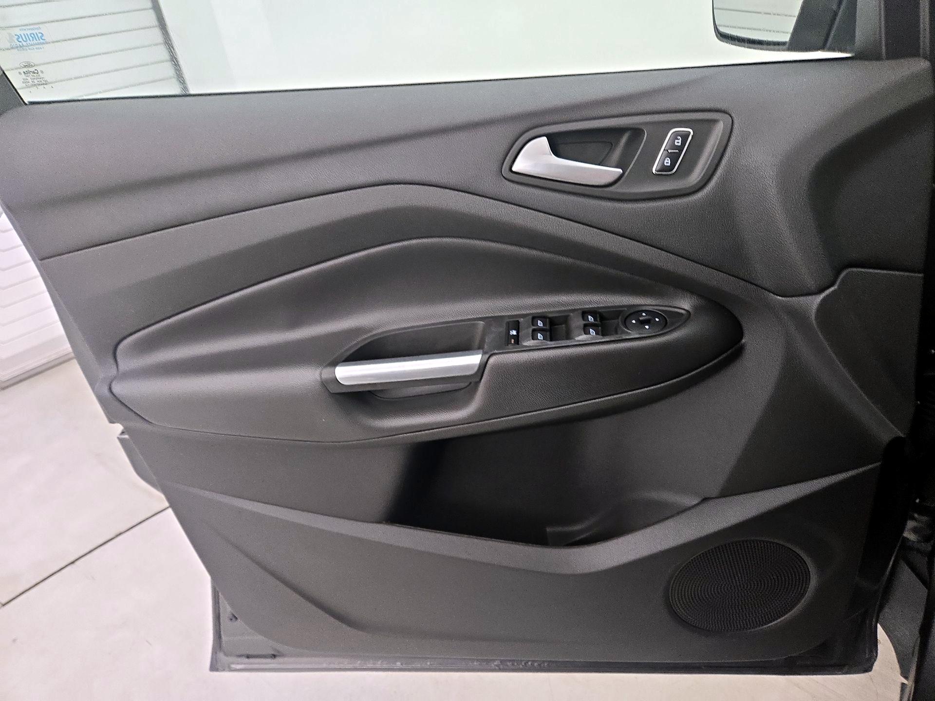 Thumbnail: 2015 Ford Escape - 12