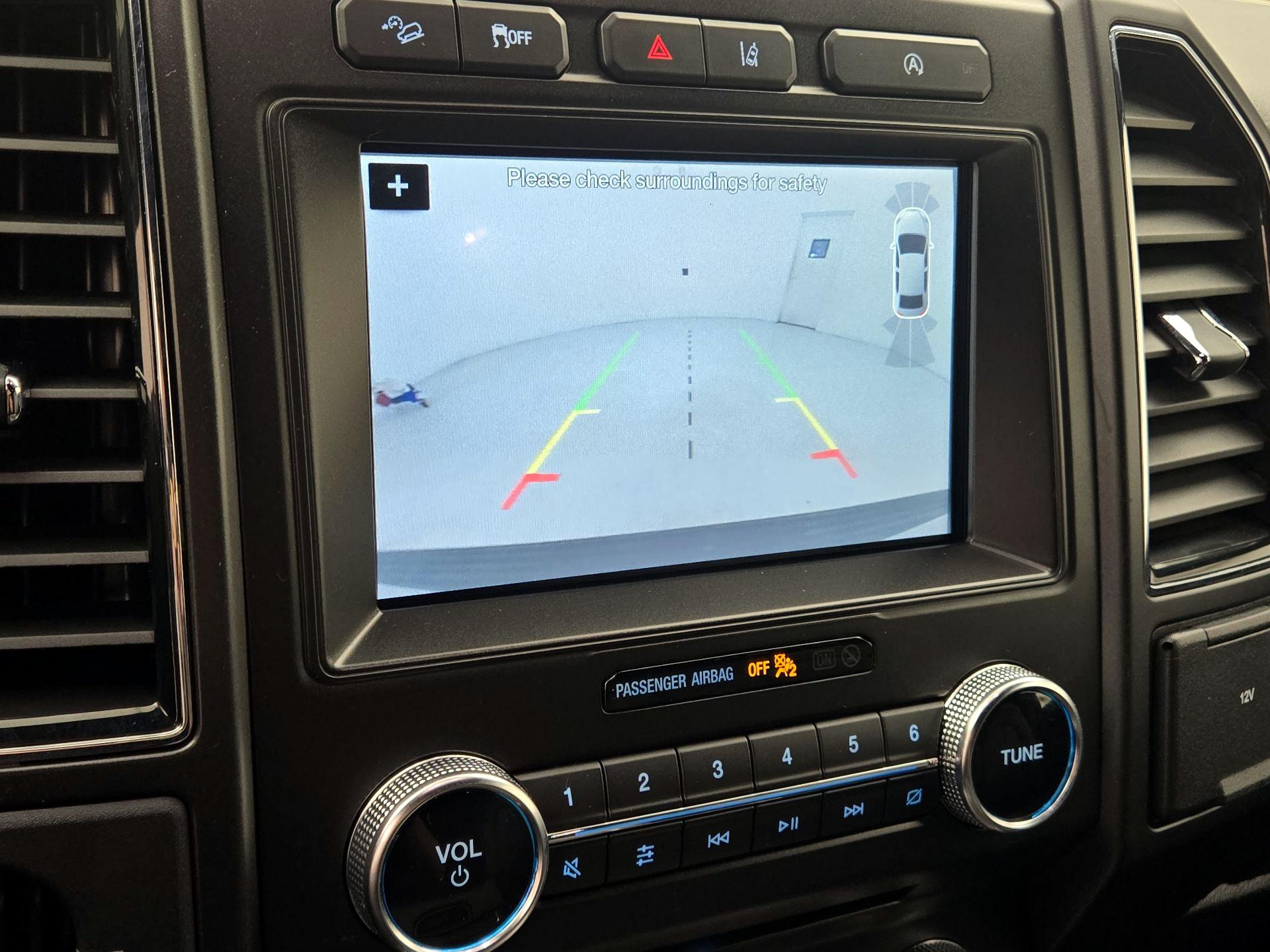 Thumbnail: 2018 Ford Expedition - 15