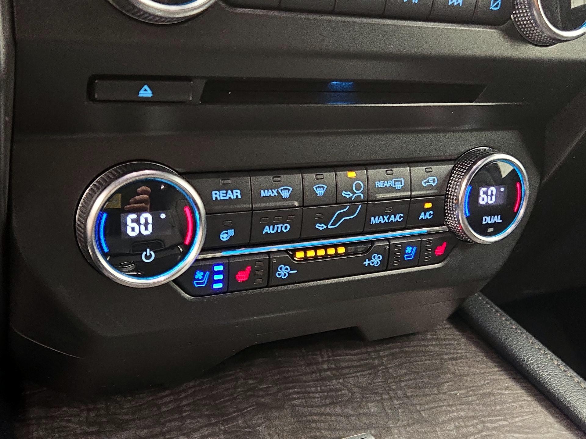 Thumbnail: 2018 Ford Expedition - 17