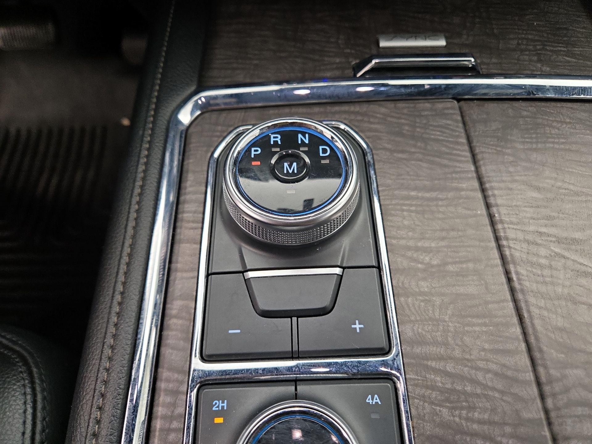 Thumbnail: 2018 Ford Expedition - 18