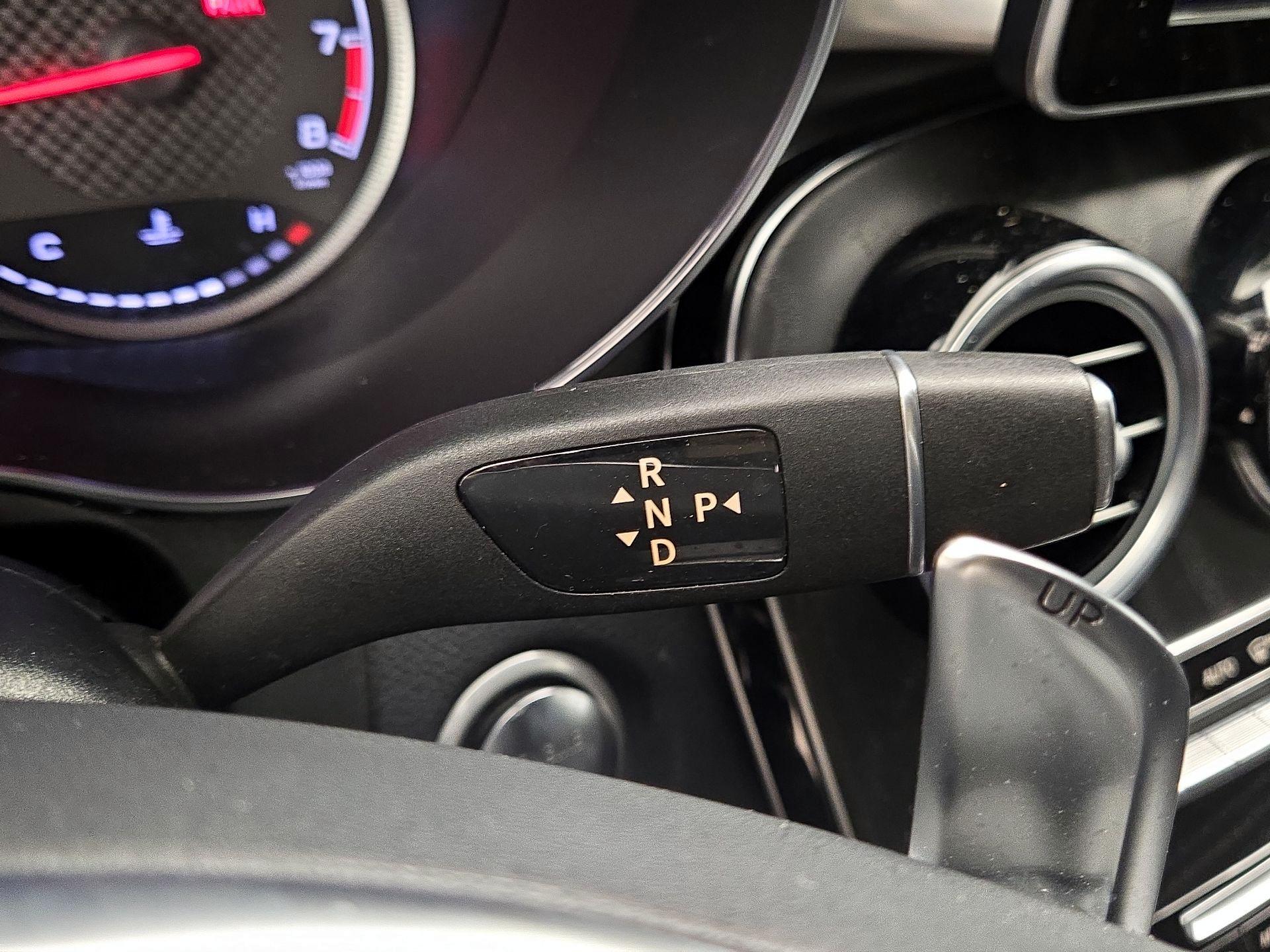 Thumbnail: 2019 Mercedes-Benz GL-Class - 18