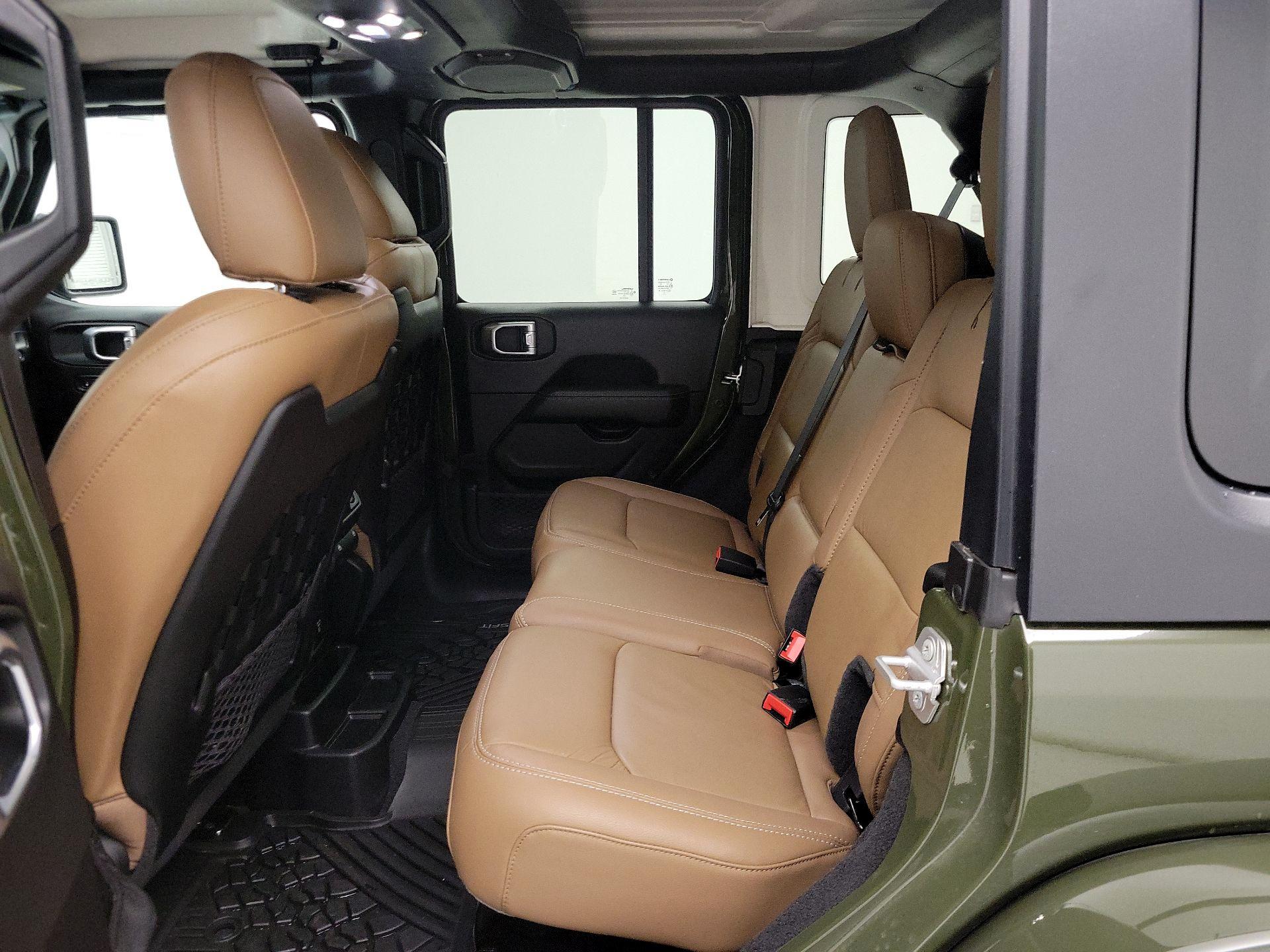 Thumbnail: 2021 Jeep Wrangler - 20