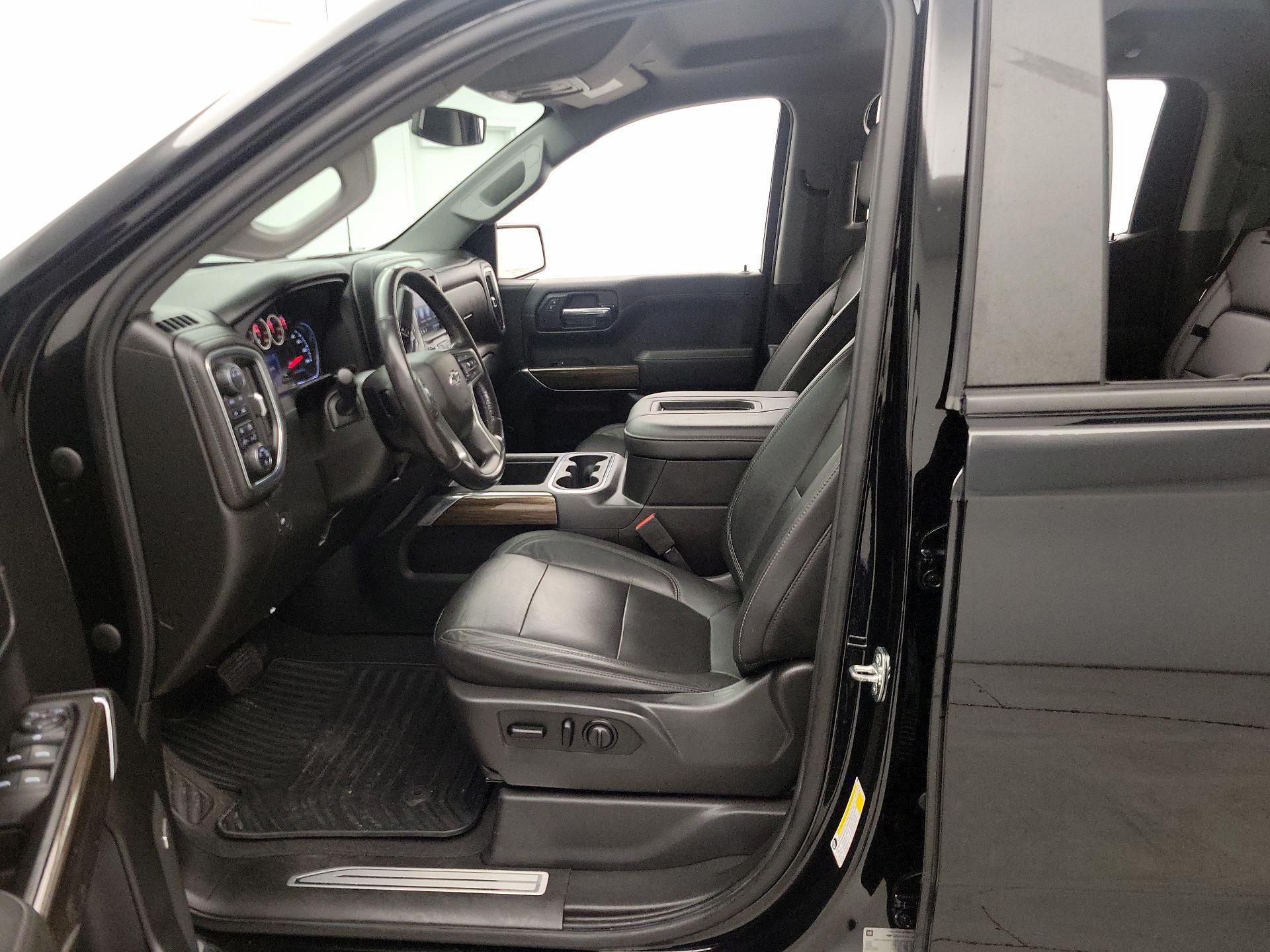 Thumbnail: 2020 Chevrolet Silverado 1500 - 11