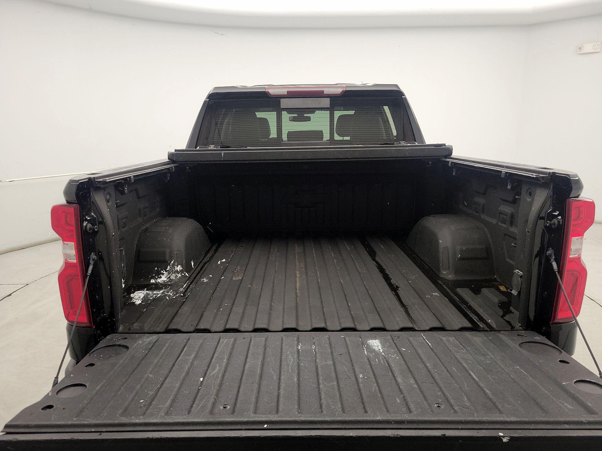 Thumbnail: 2020 Chevrolet Silverado 1500 - 20