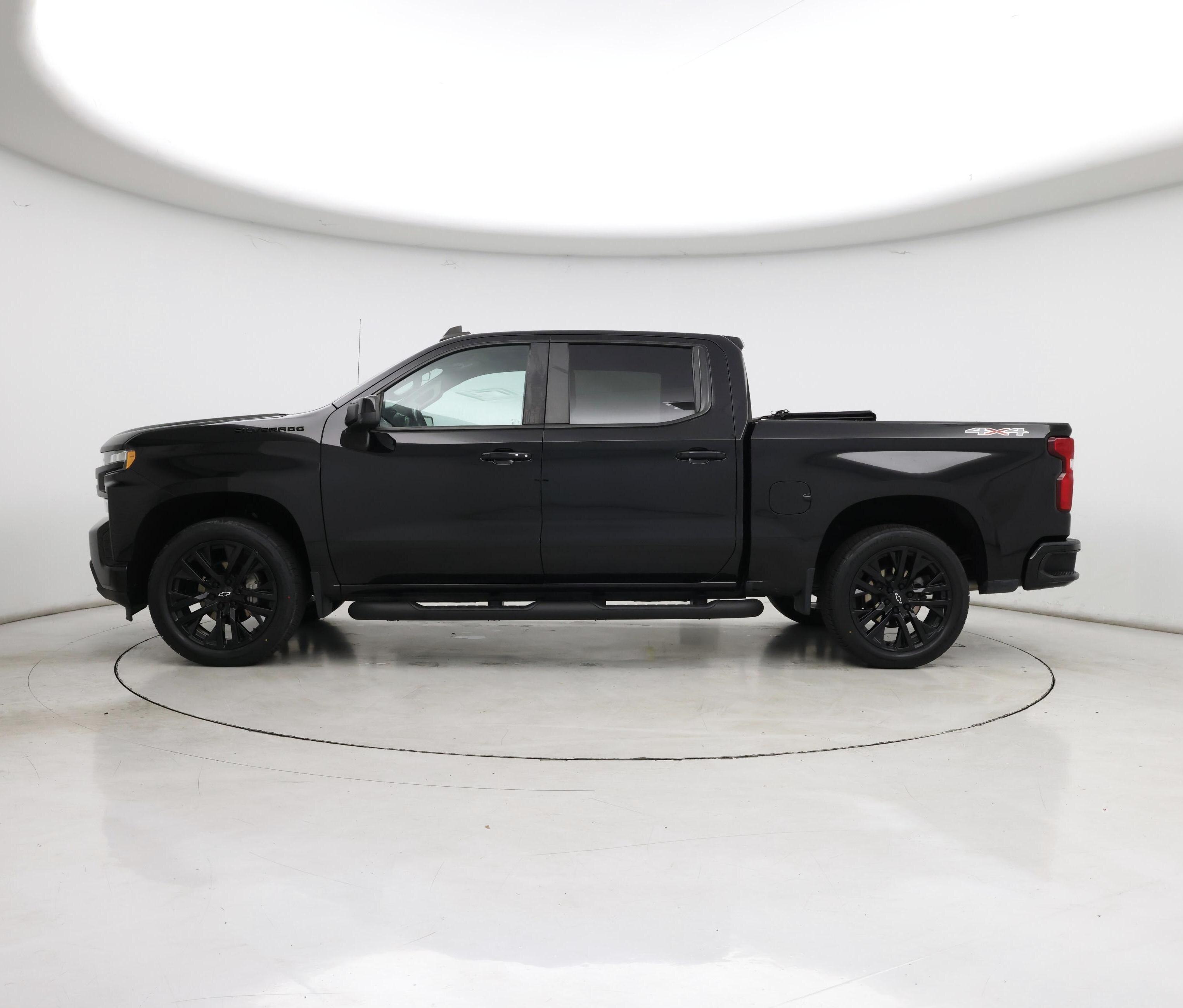 Thumbnail: 2020 Chevrolet Silverado 1500 - 3