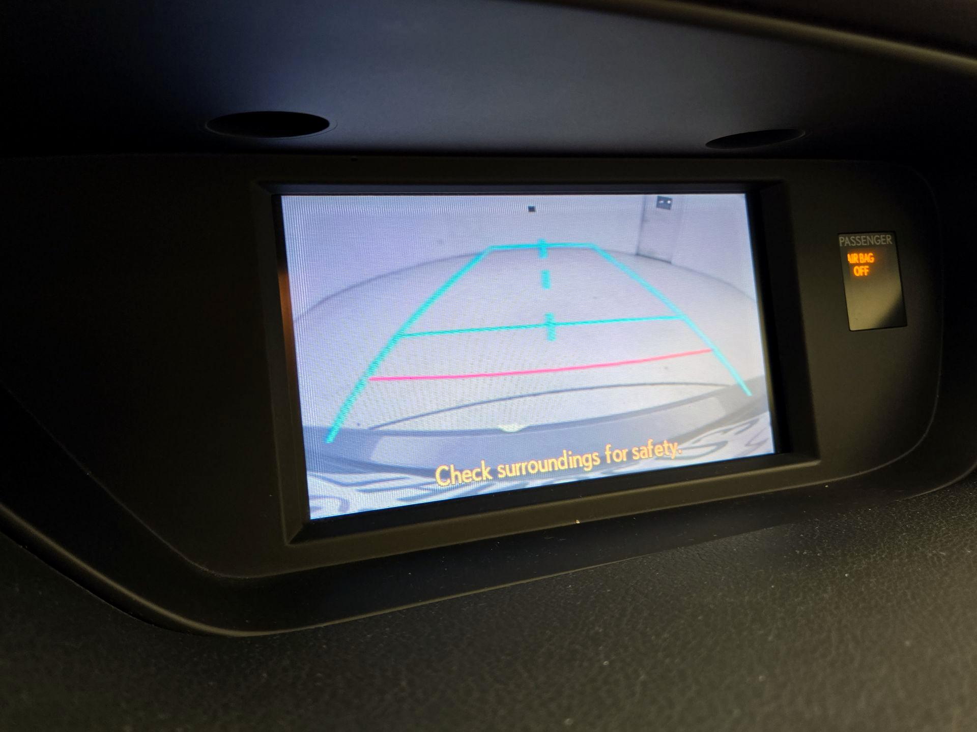 Thumbnail: 2014 Lexus ES - 14