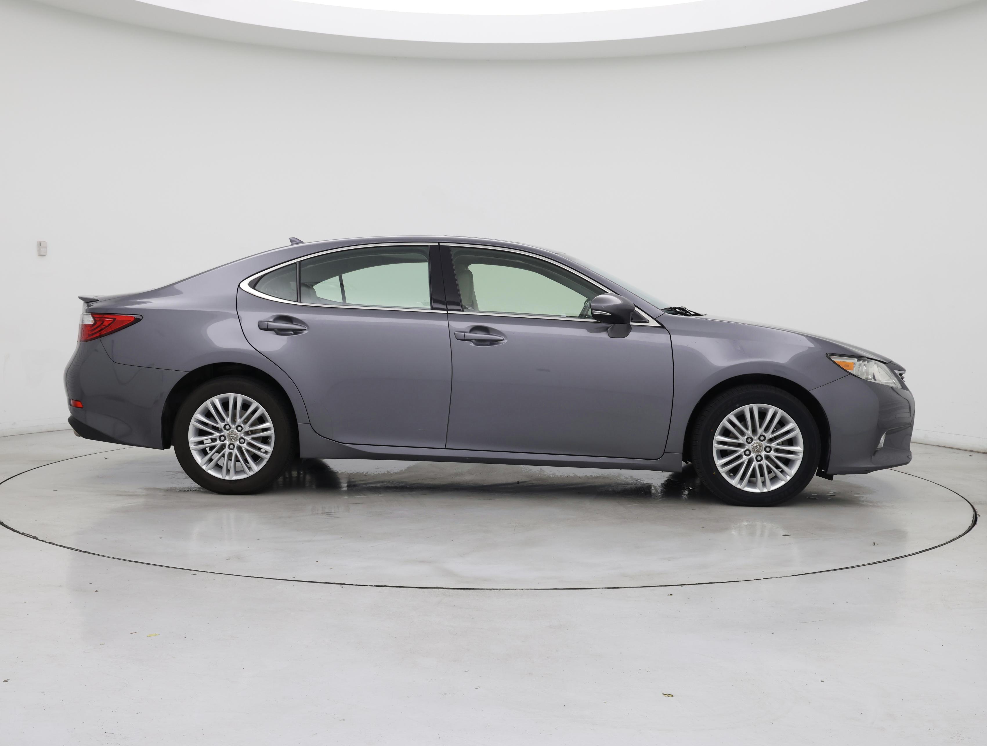 Thumbnail: 2014 Lexus ES - 7