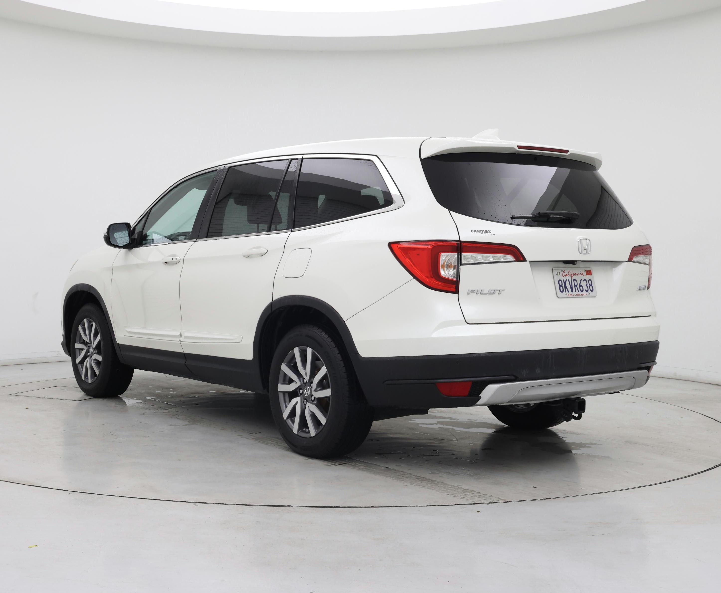 Thumbnail: 2019 Honda Pilot - 2