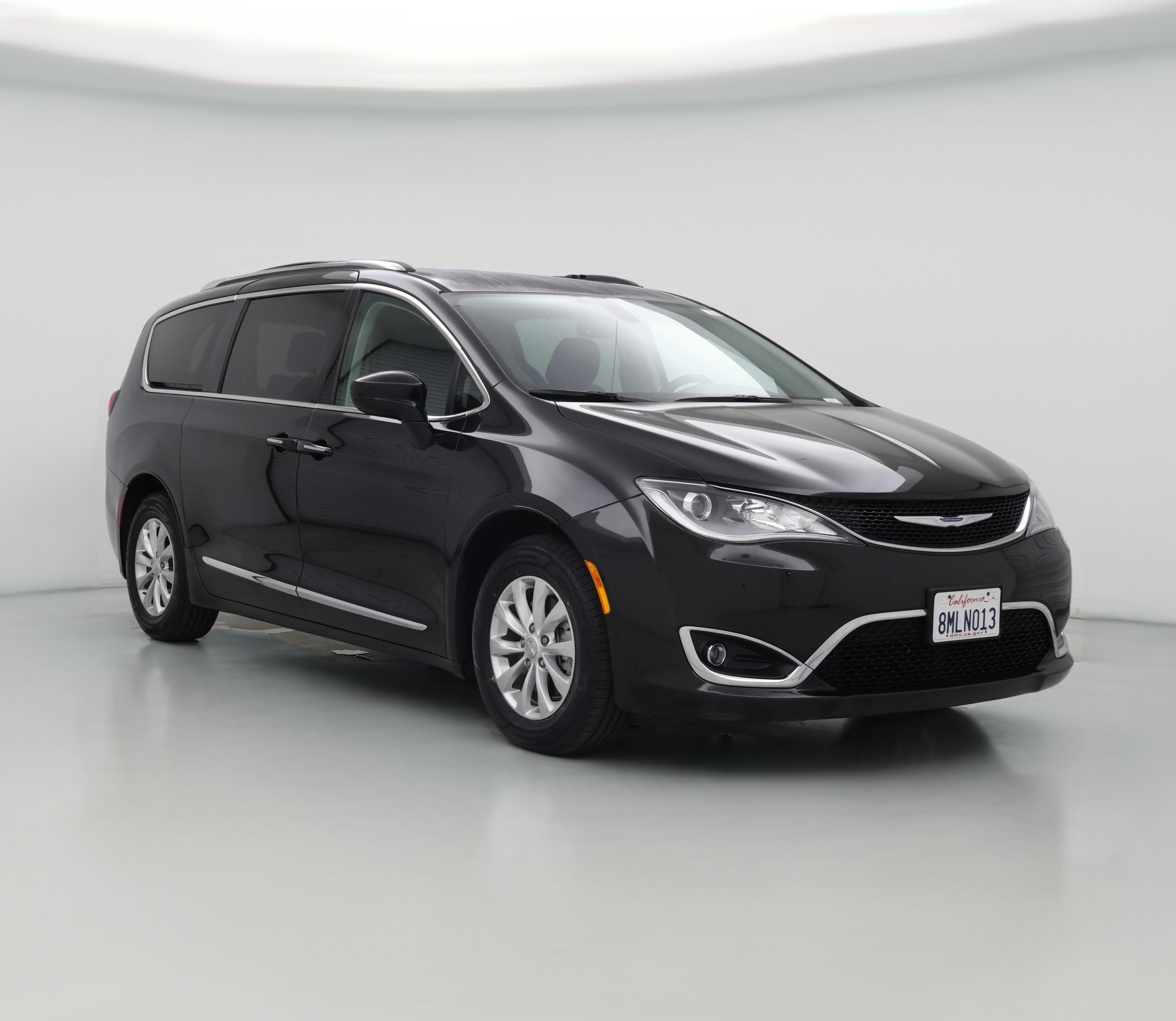 Thumbnail: 2019 Chrysler Pacifica - 1