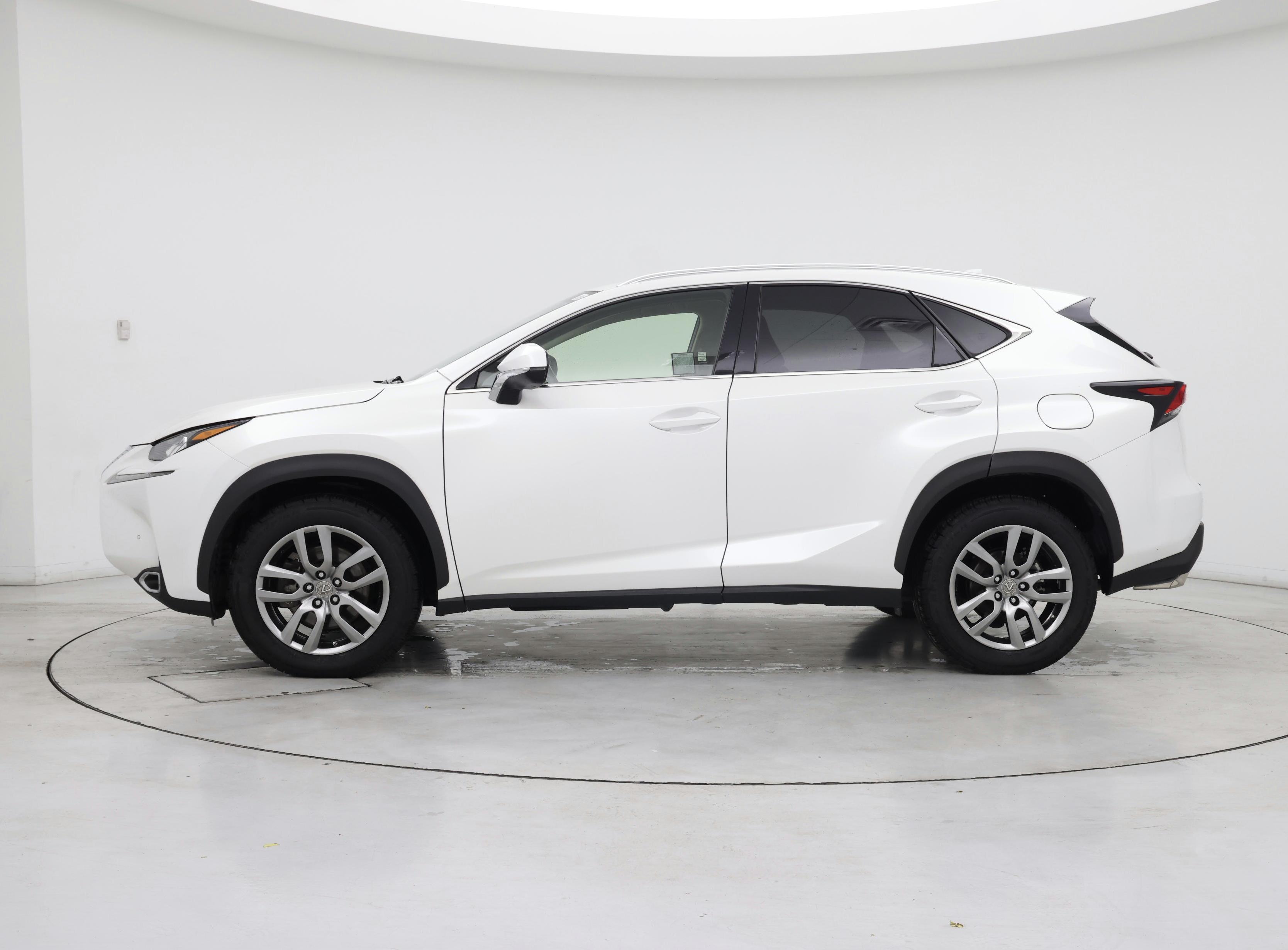 Thumbnail: 2015 Lexus NX - 3