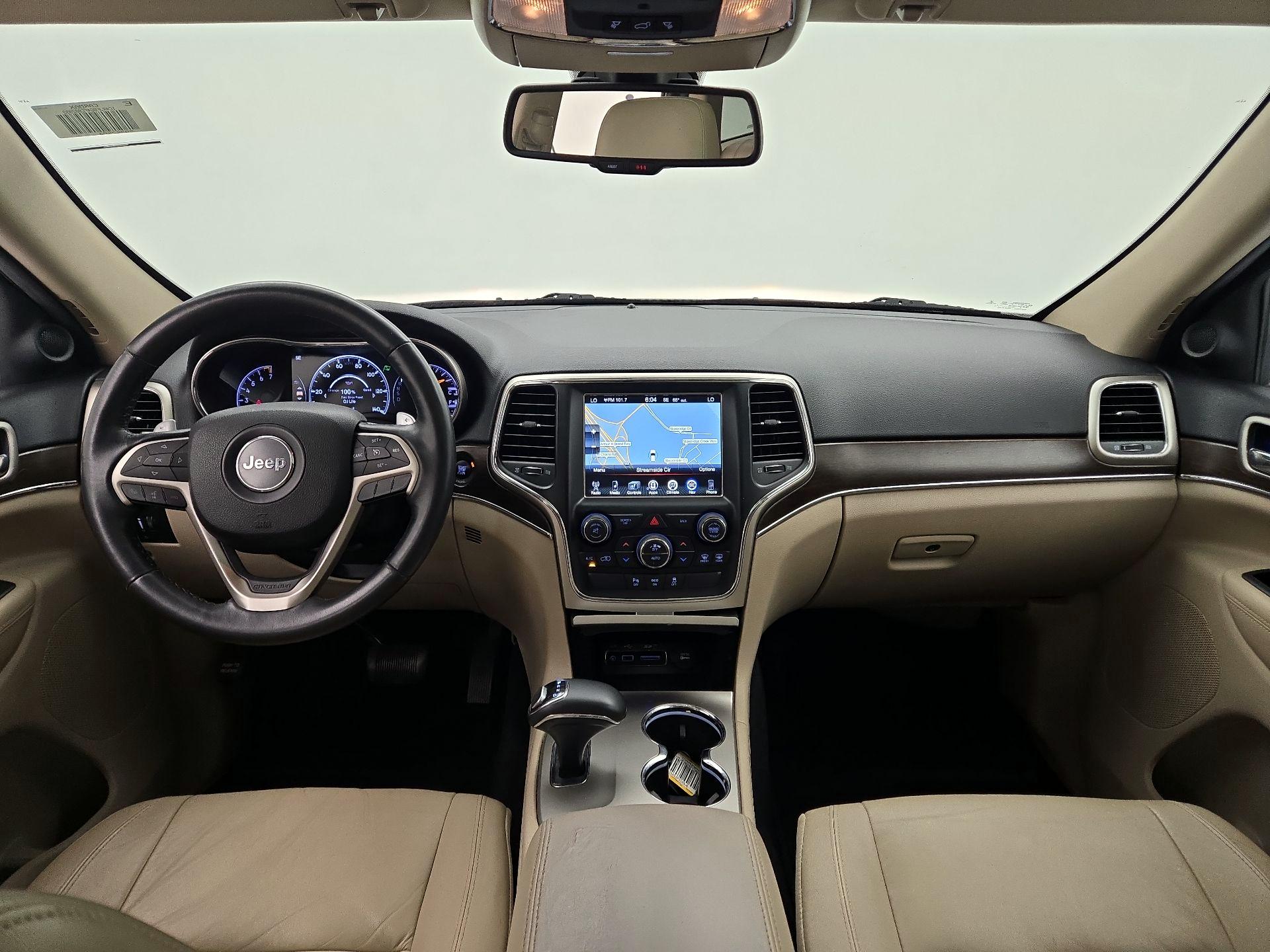 Thumbnail: 2015 Jeep Grand Cherokee - 9