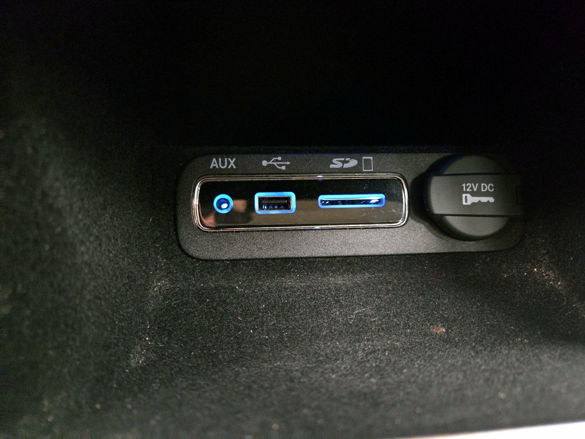 Thumbnail: 2015 Jeep Grand Cherokee - 19