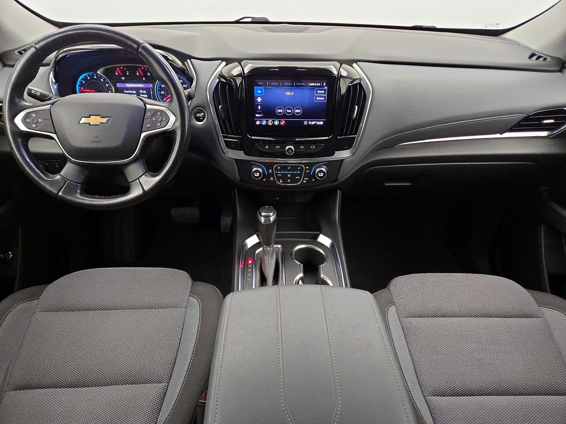 Thumbnail: 2020 Chevrolet Traverse - 9