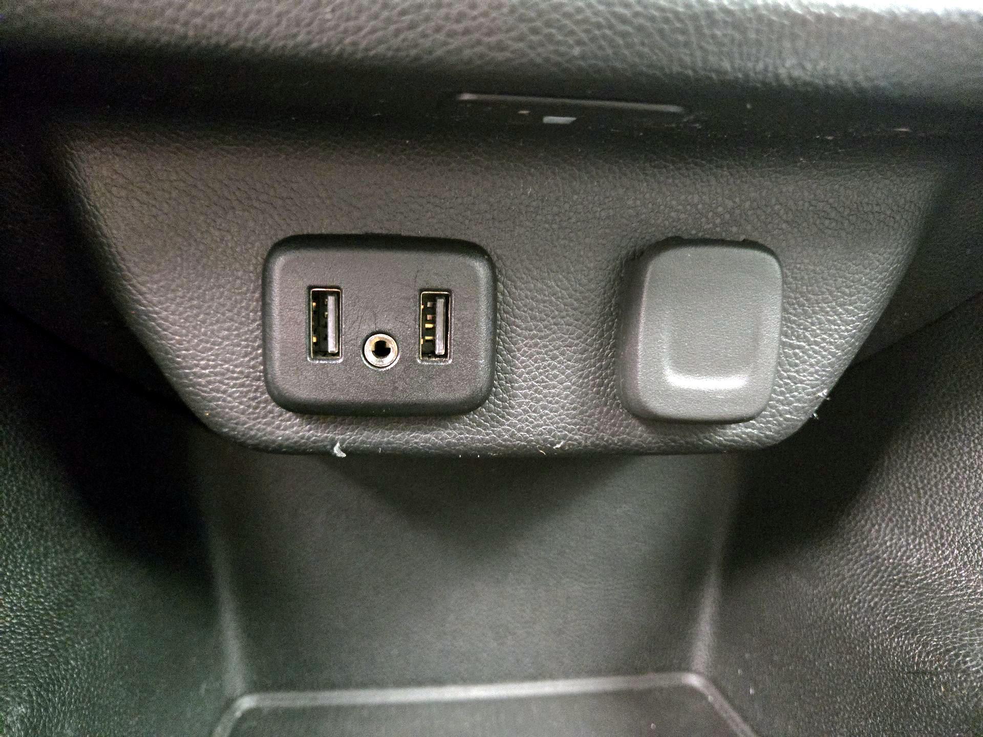 Thumbnail: 2020 Chevrolet Traverse - 18