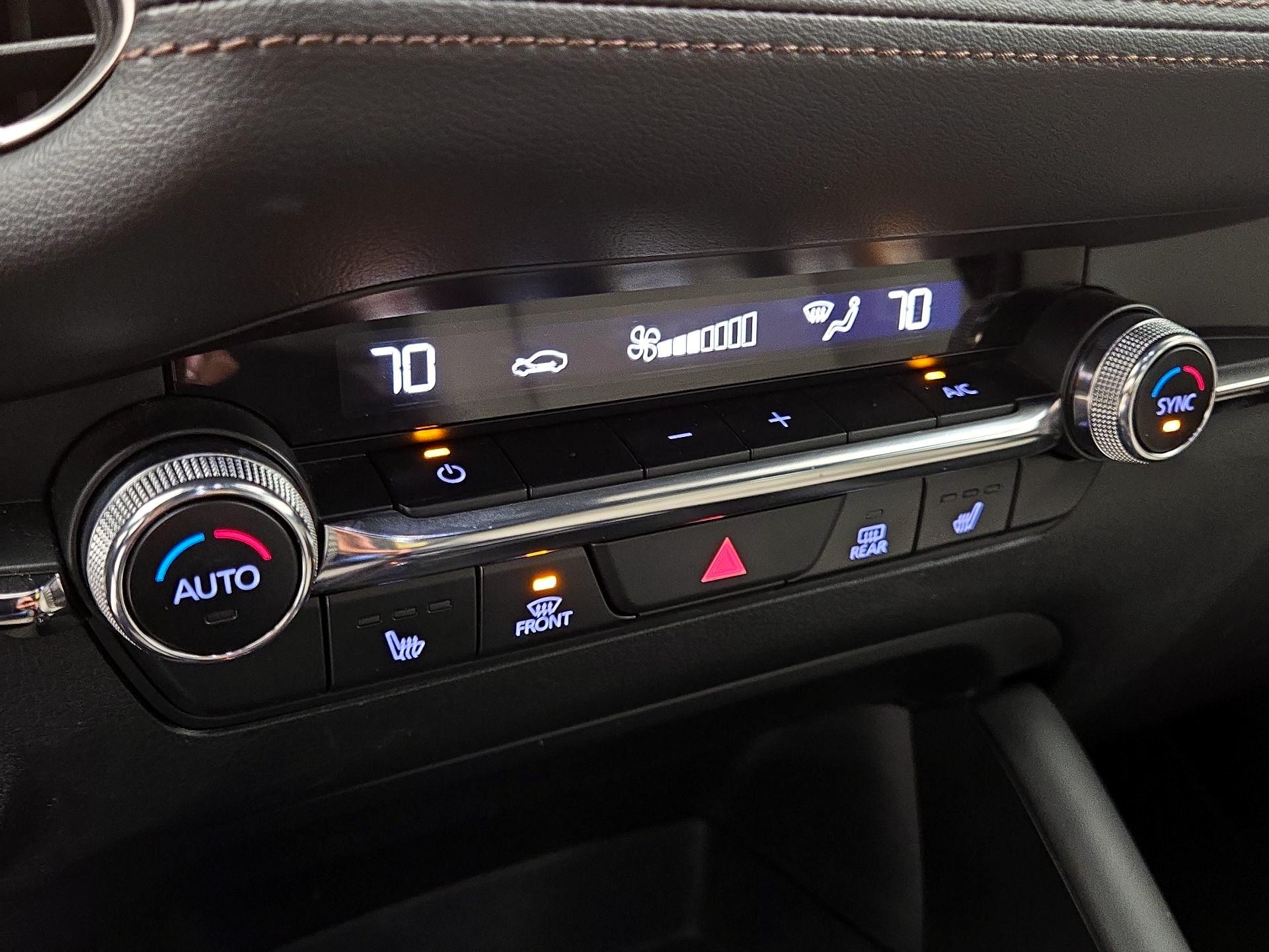 Thumbnail: 2023 Mazda Mazda3 - 16