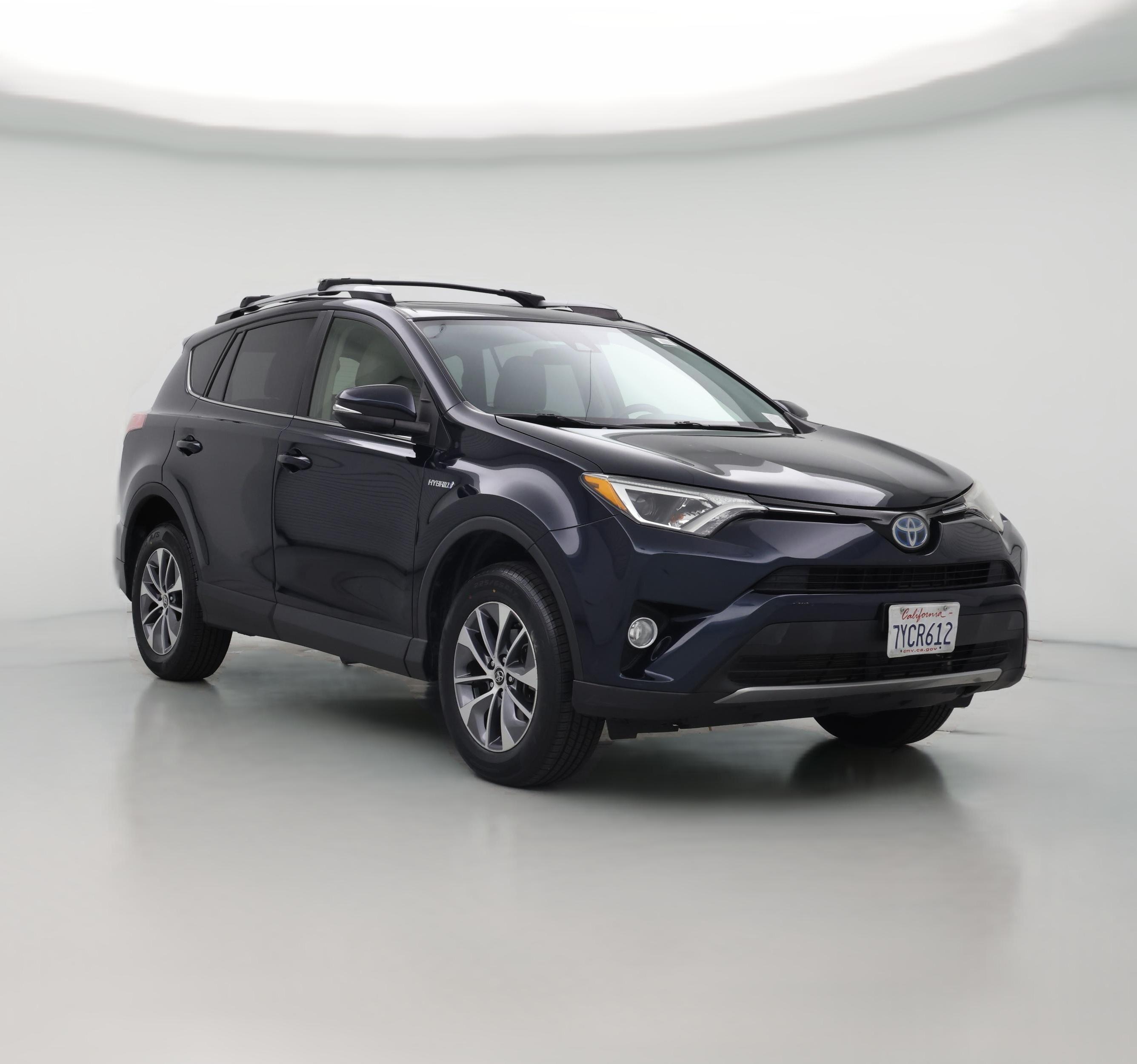 Thumbnail: 2017 Toyota RAV4 - 1