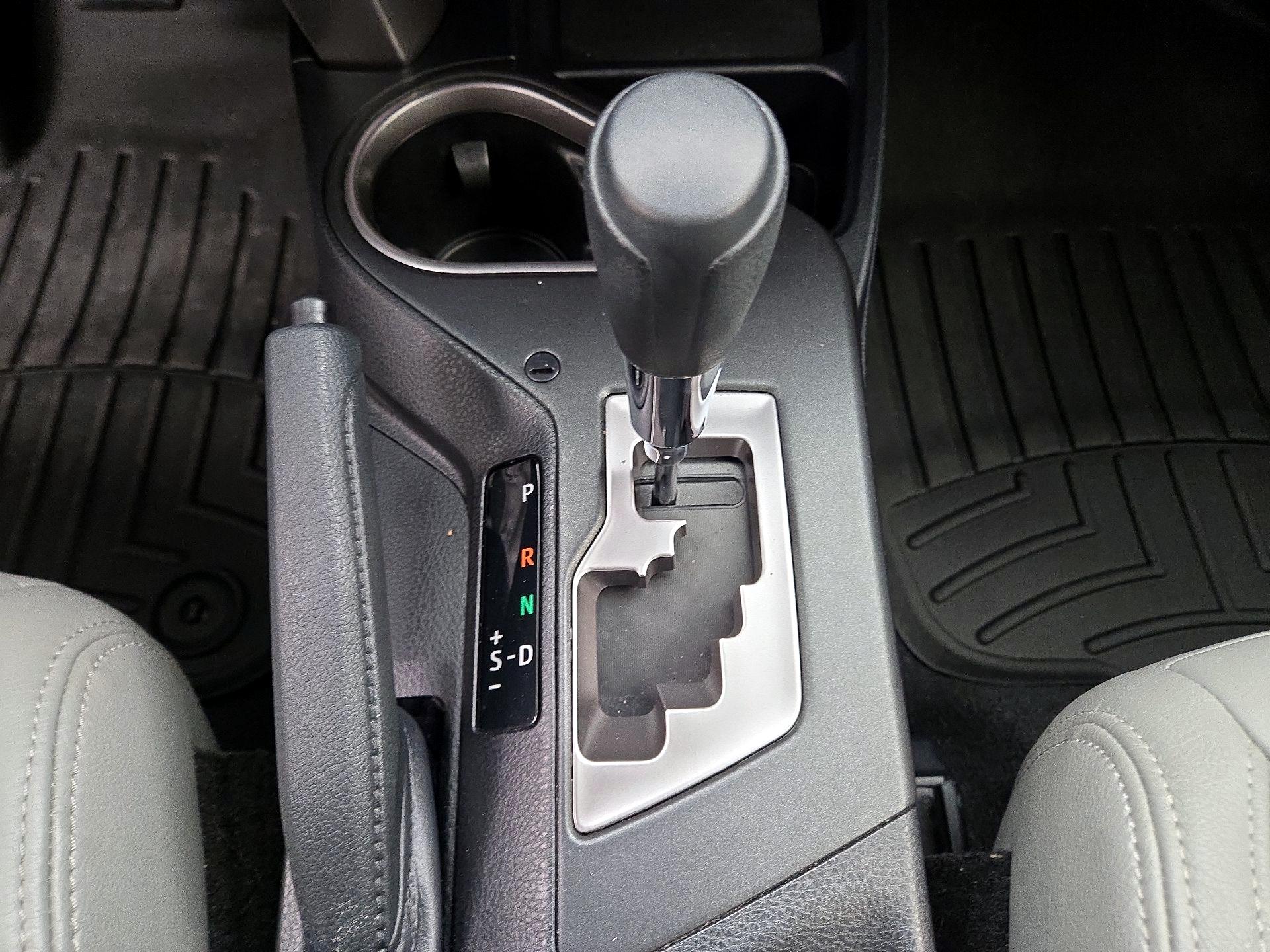 Thumbnail: 2017 Toyota RAV4 - 17