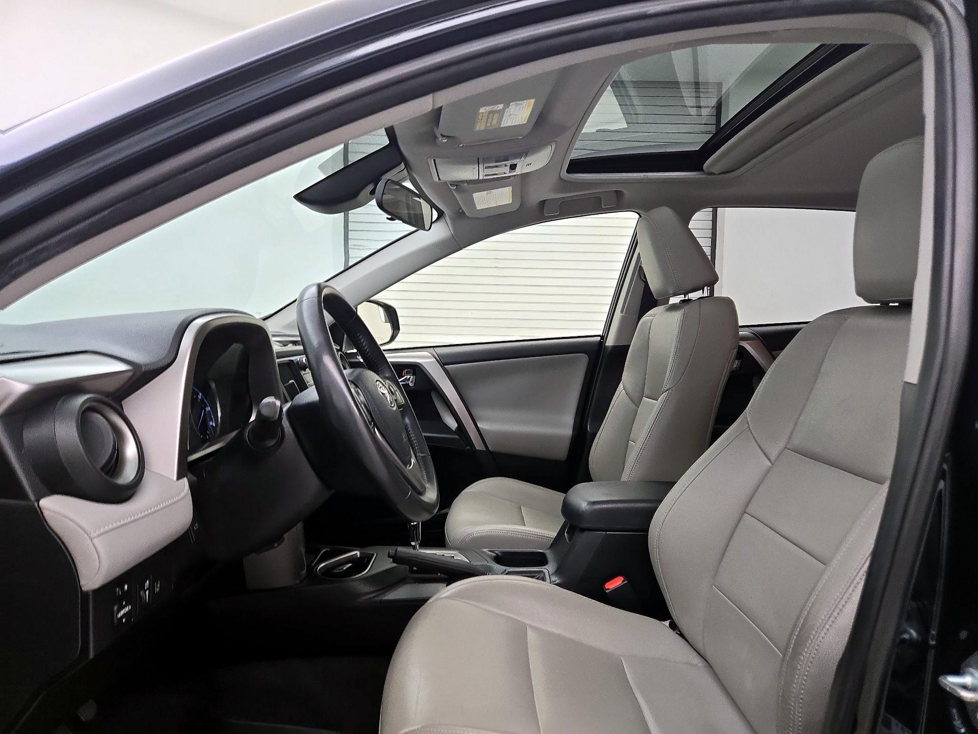 Thumbnail: 2017 Toyota RAV4 - 19