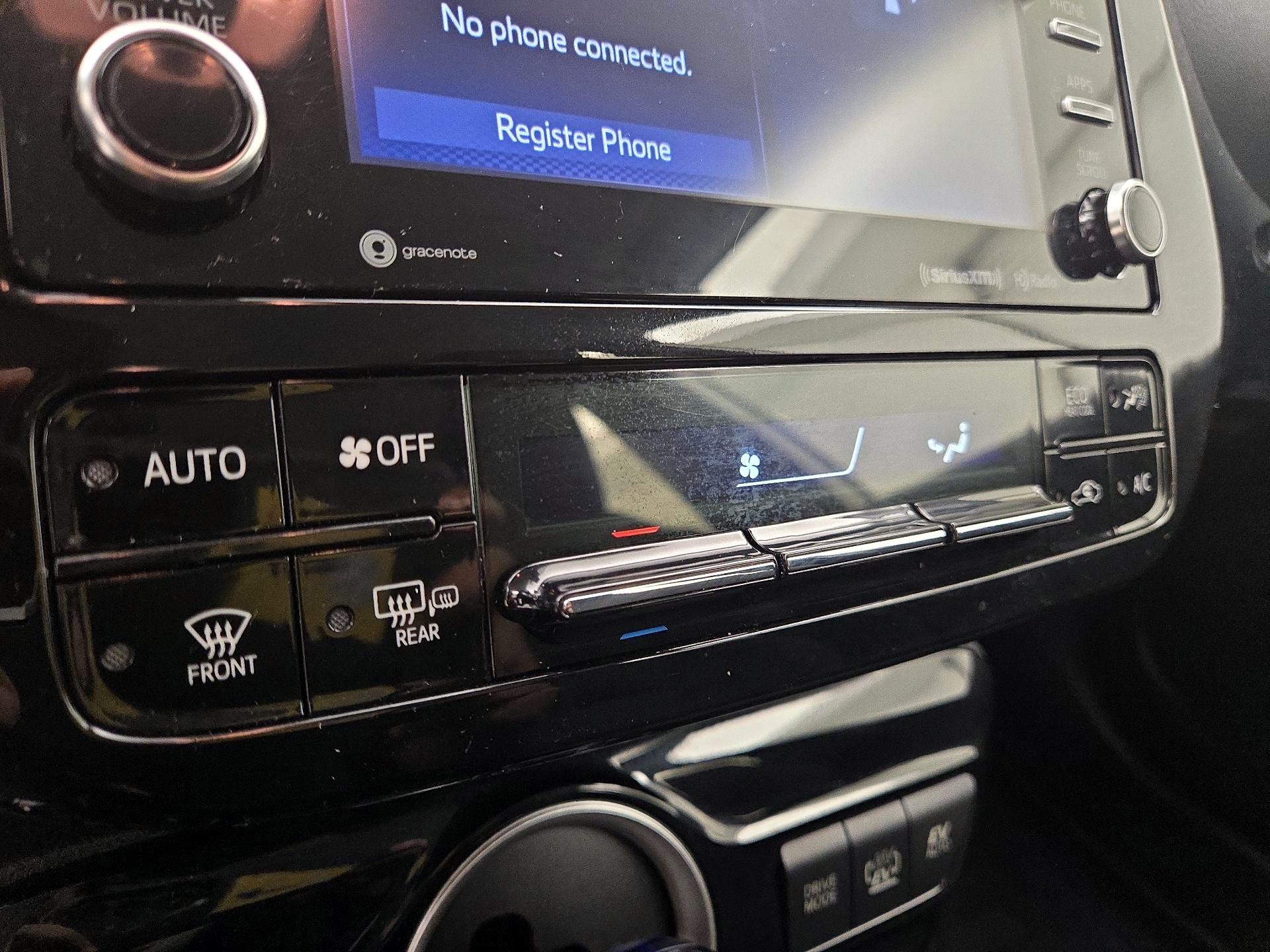 Thumbnail: 2020 Toyota Prius Prime - 16