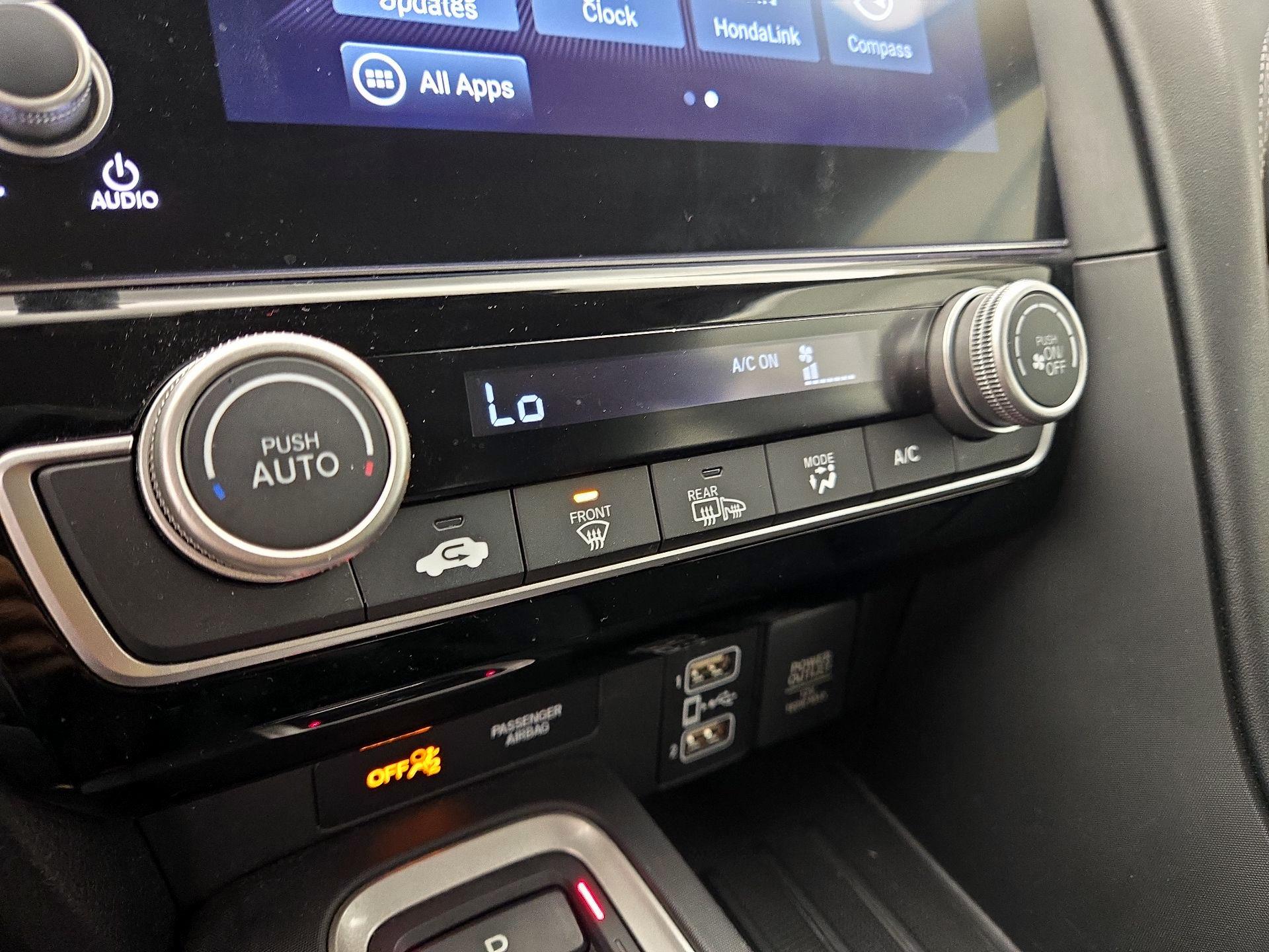 Thumbnail: 2019 Honda Insight - 16