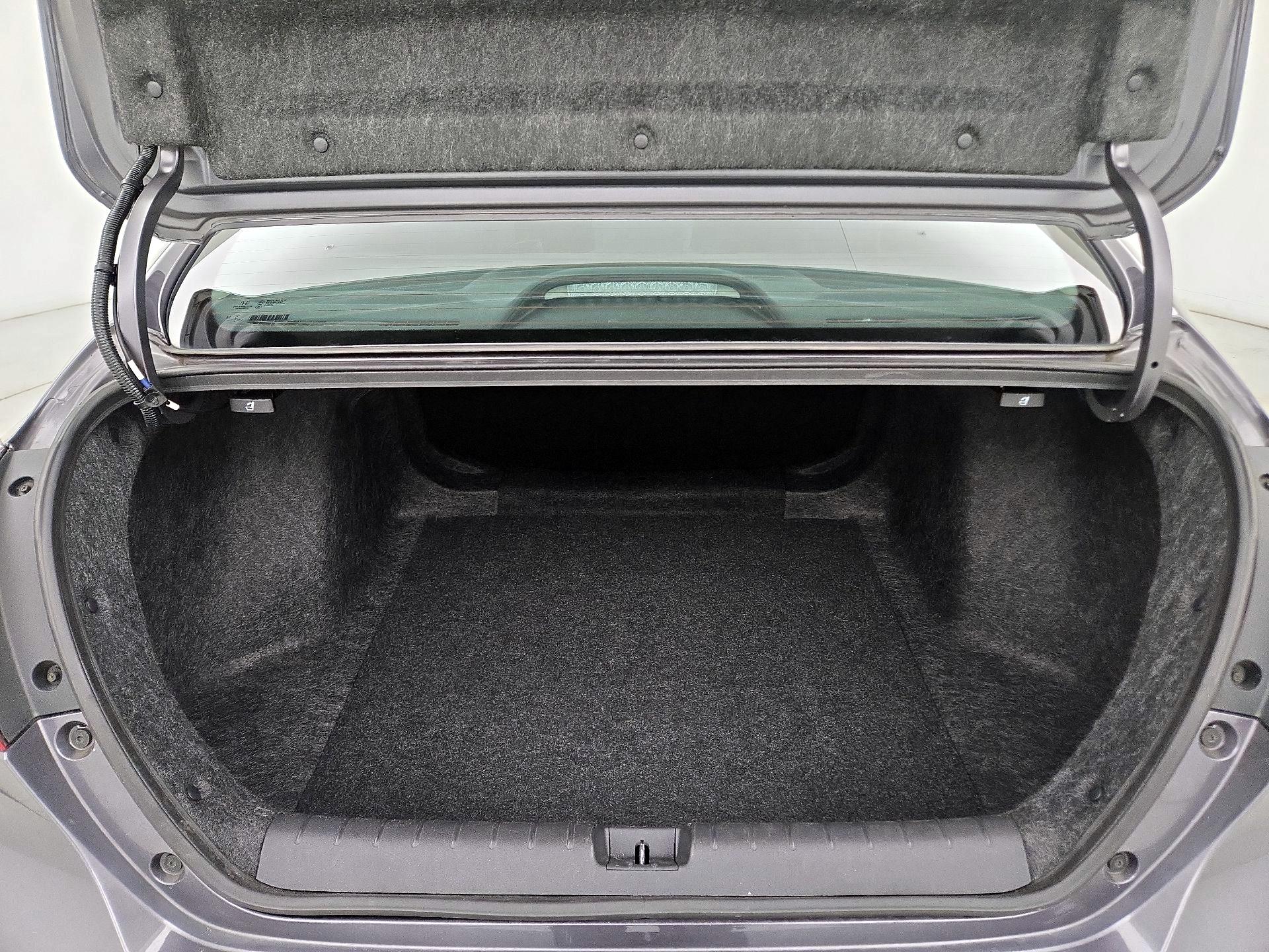 Thumbnail: 2019 Honda Insight - 20