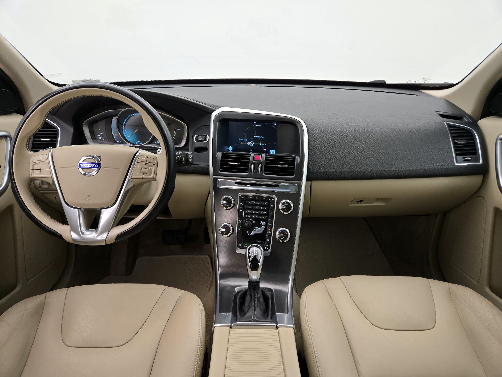 Thumbnail: 2015 Volvo XC60 - 9