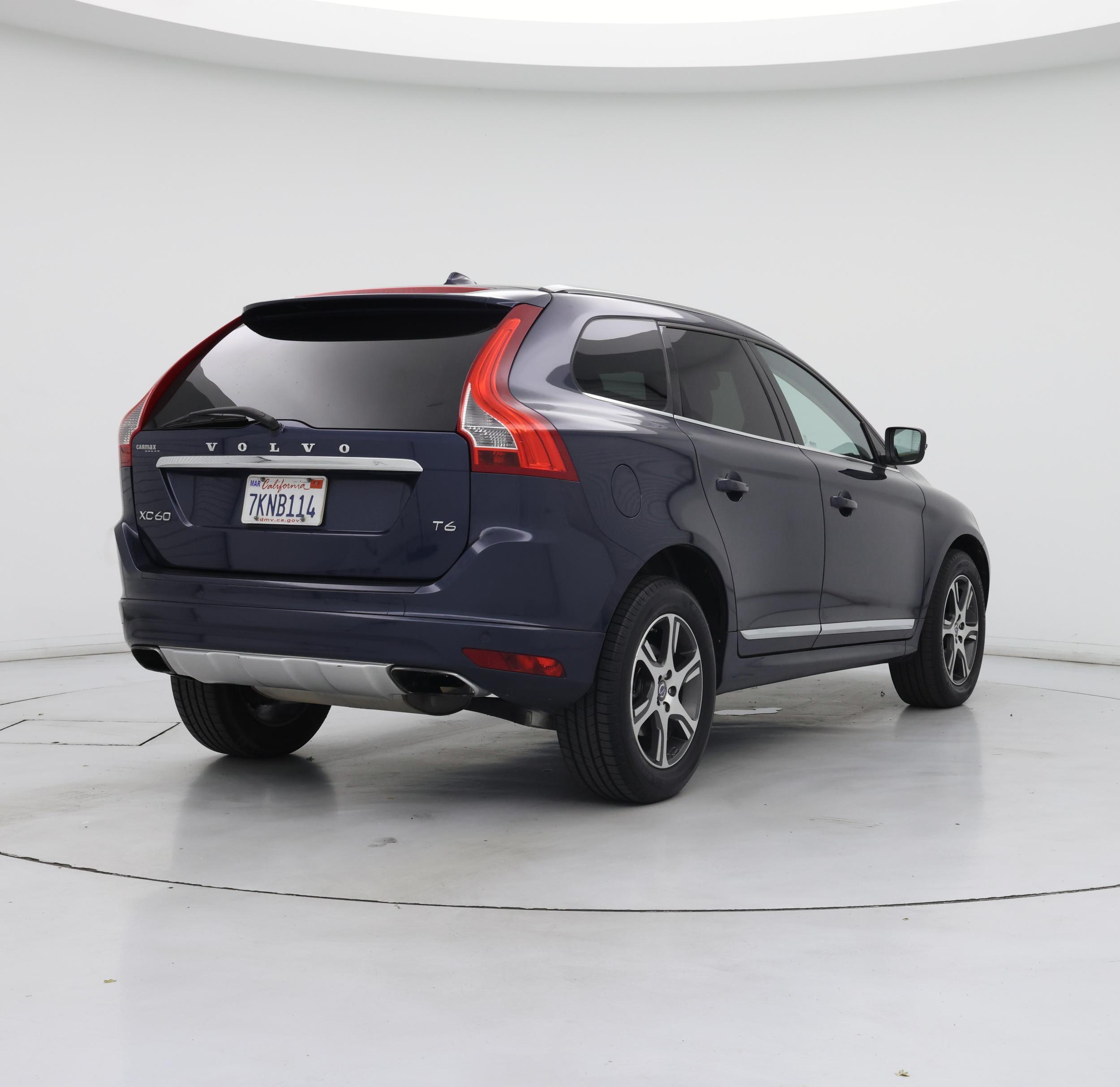 Thumbnail: 2015 Volvo XC60 - 8