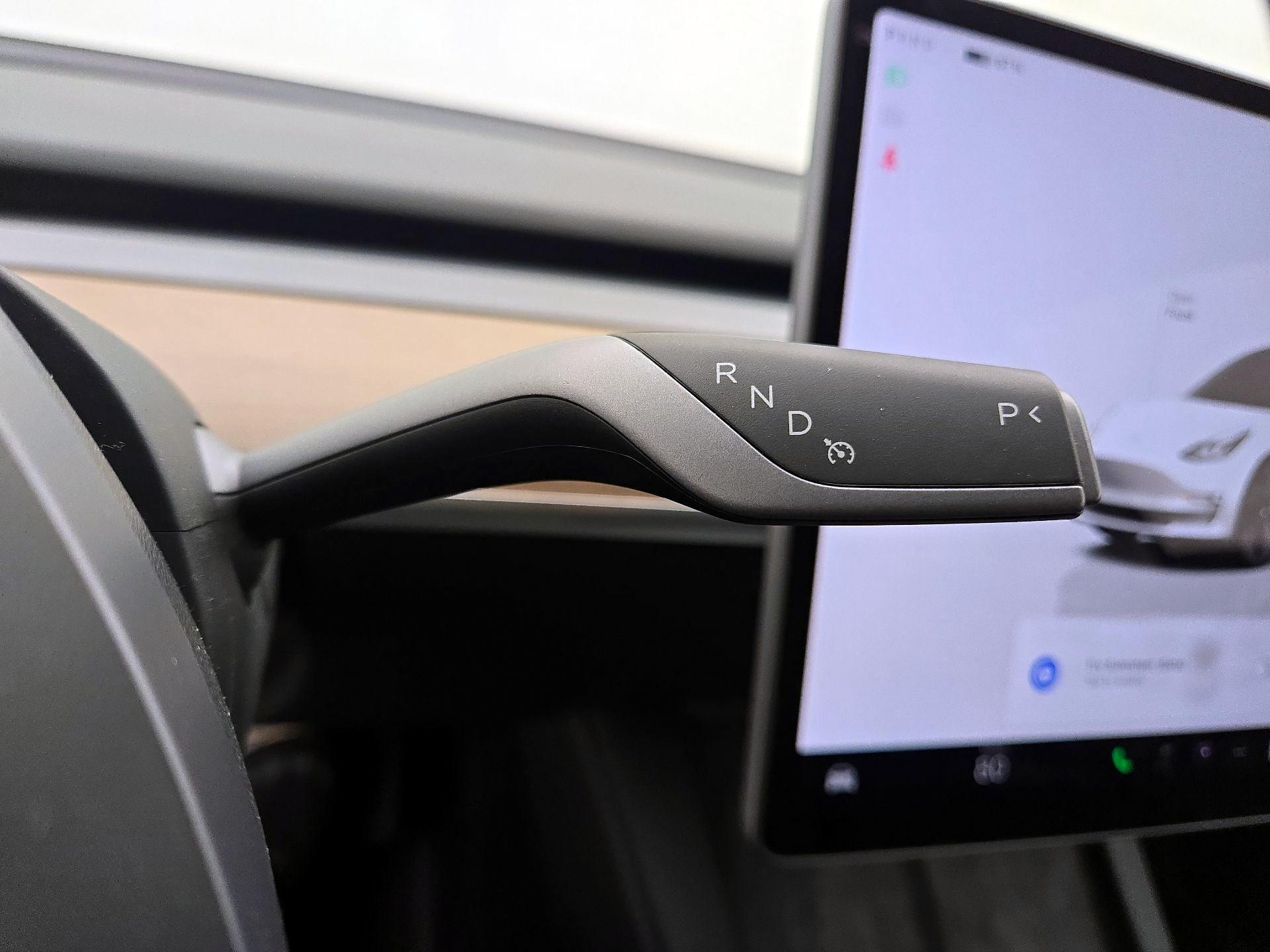 Thumbnail: 2023 Tesla Model 3 - 17