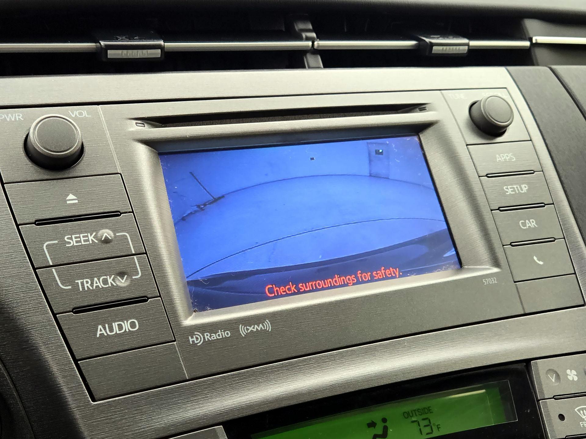 Thumbnail: 2015 Toyota Prius - 14