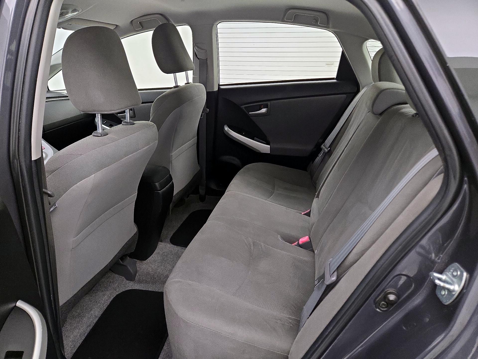 Thumbnail: 2015 Toyota Prius - 19