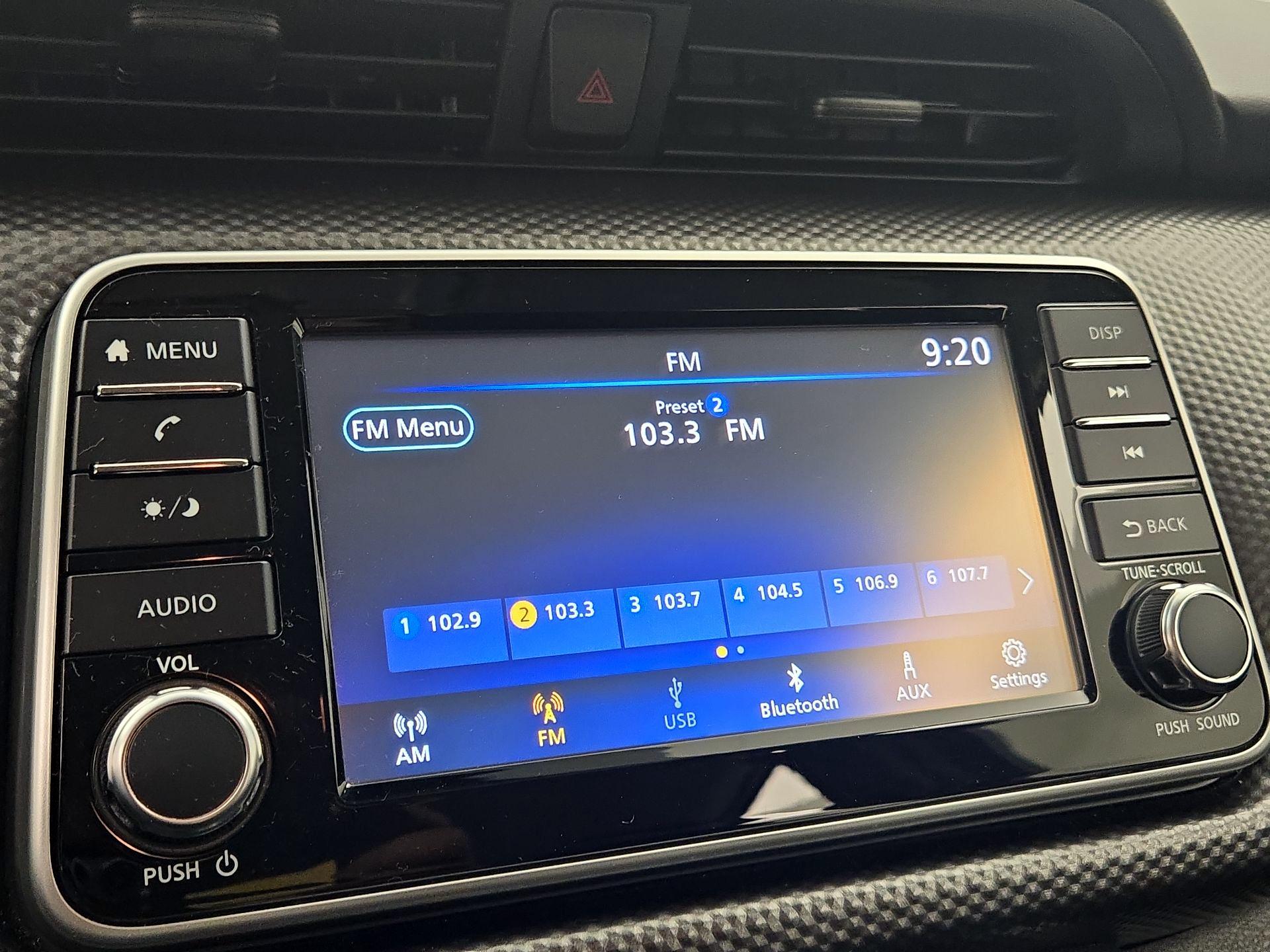 Thumbnail: 2020 Nissan Kicks - 15