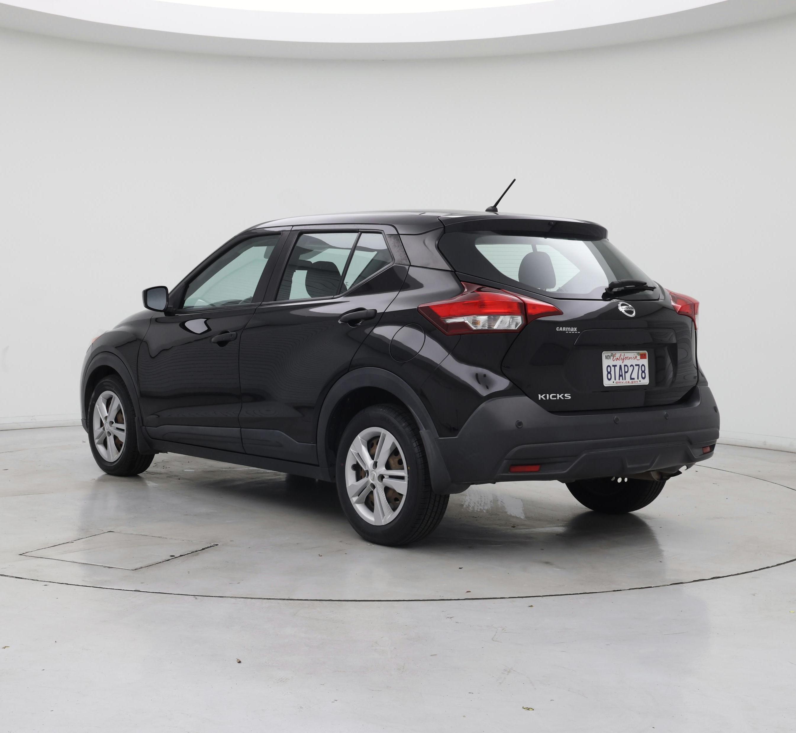 Thumbnail: 2020 Nissan Kicks - 2