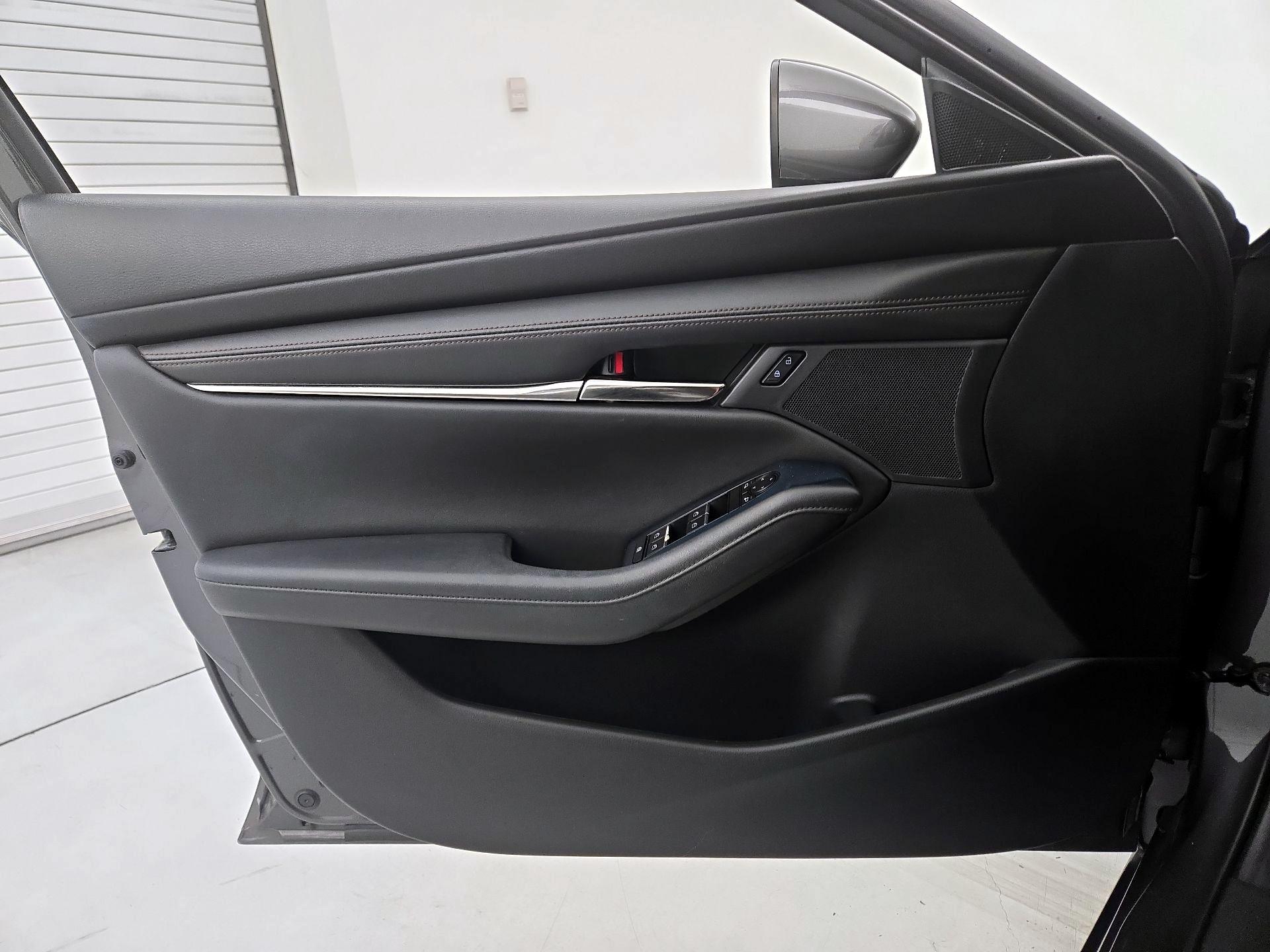 Thumbnail: 2019 Mazda Mazda3 - 12