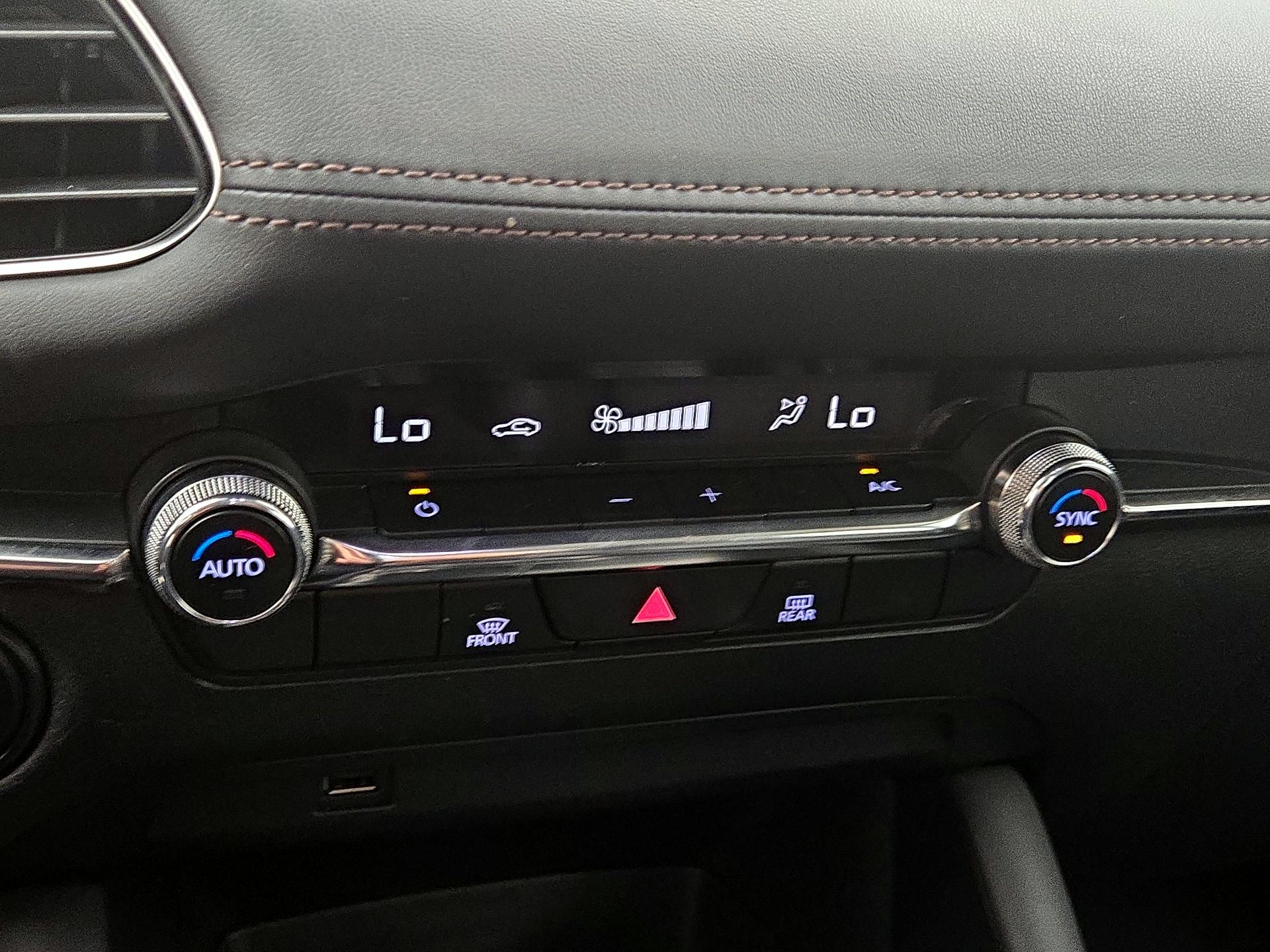 Thumbnail: 2019 Mazda Mazda3 - 17