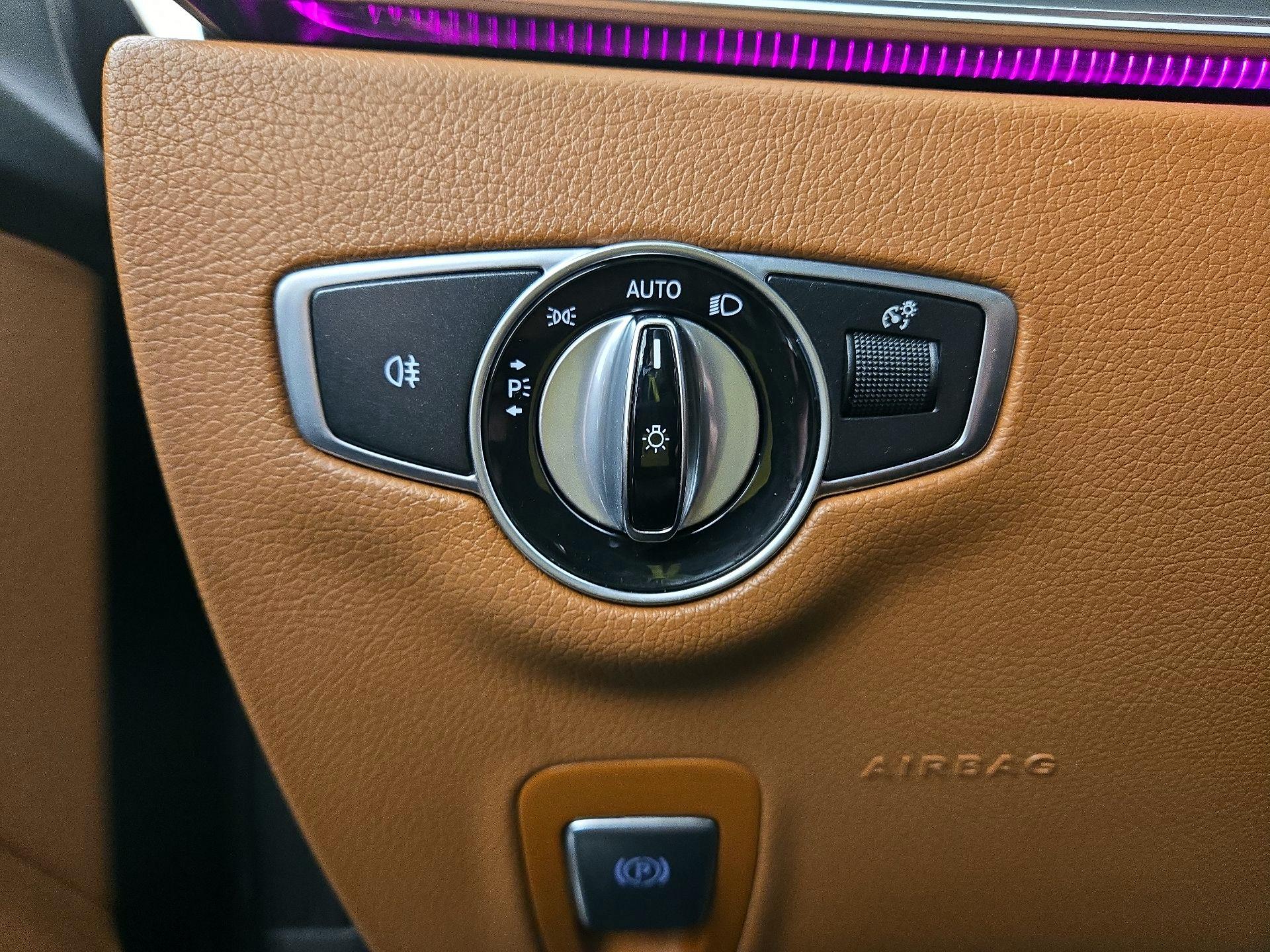 Thumbnail: 2019 Mercedes-Benz E-Class - 13