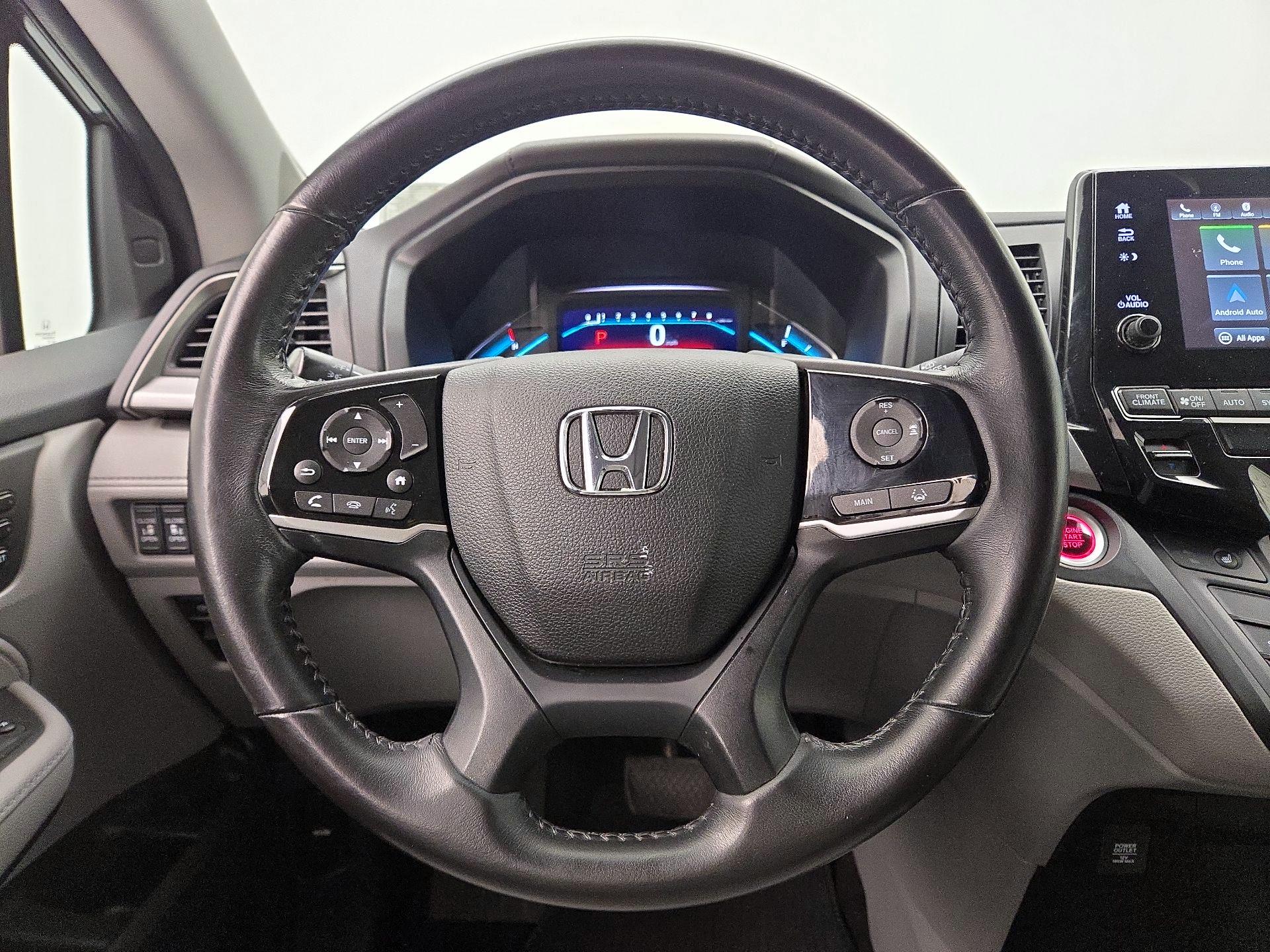 Thumbnail: 2018 Honda Odyssey - 10