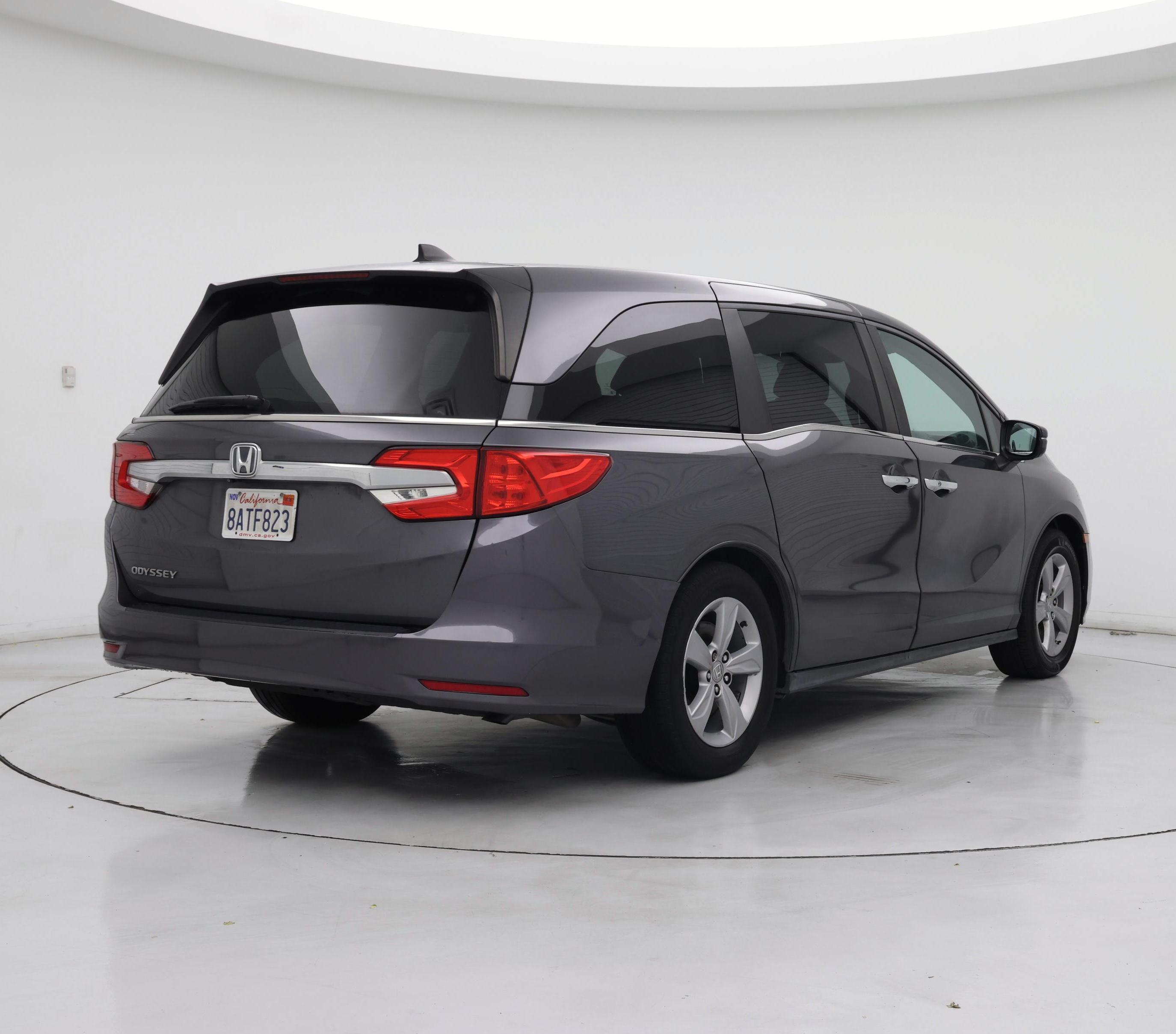 Thumbnail: 2018 Honda Odyssey - 8