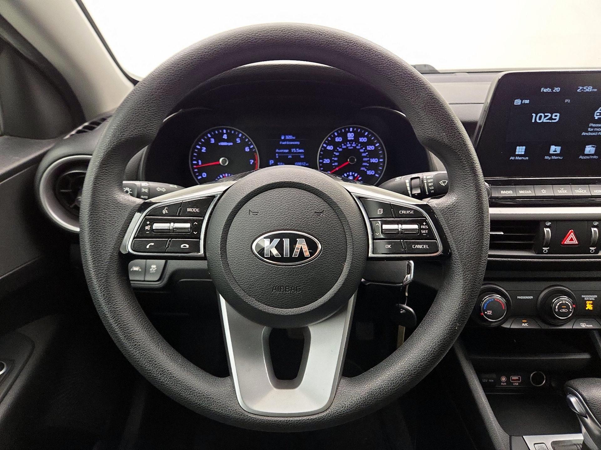 Thumbnail: 2020 Kia Forte - 10