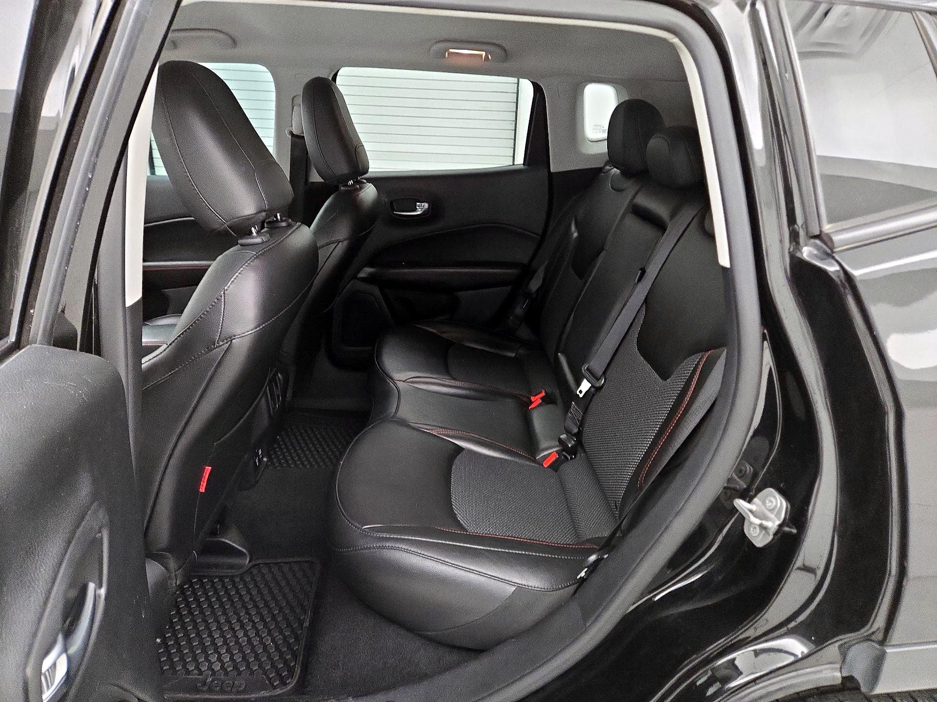 Thumbnail: 2020 Jeep Compass - 20