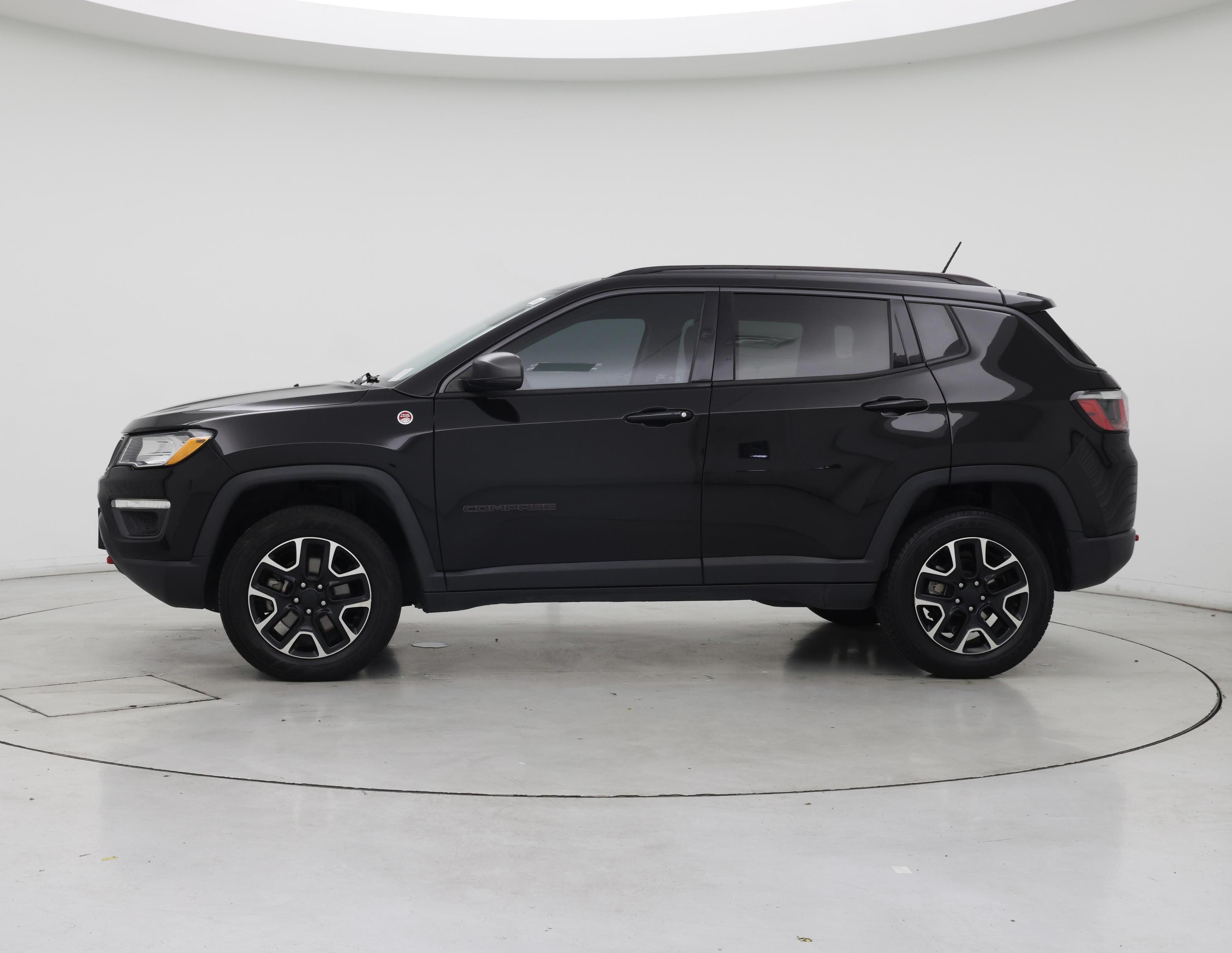 Thumbnail: 2020 Jeep Compass - 3