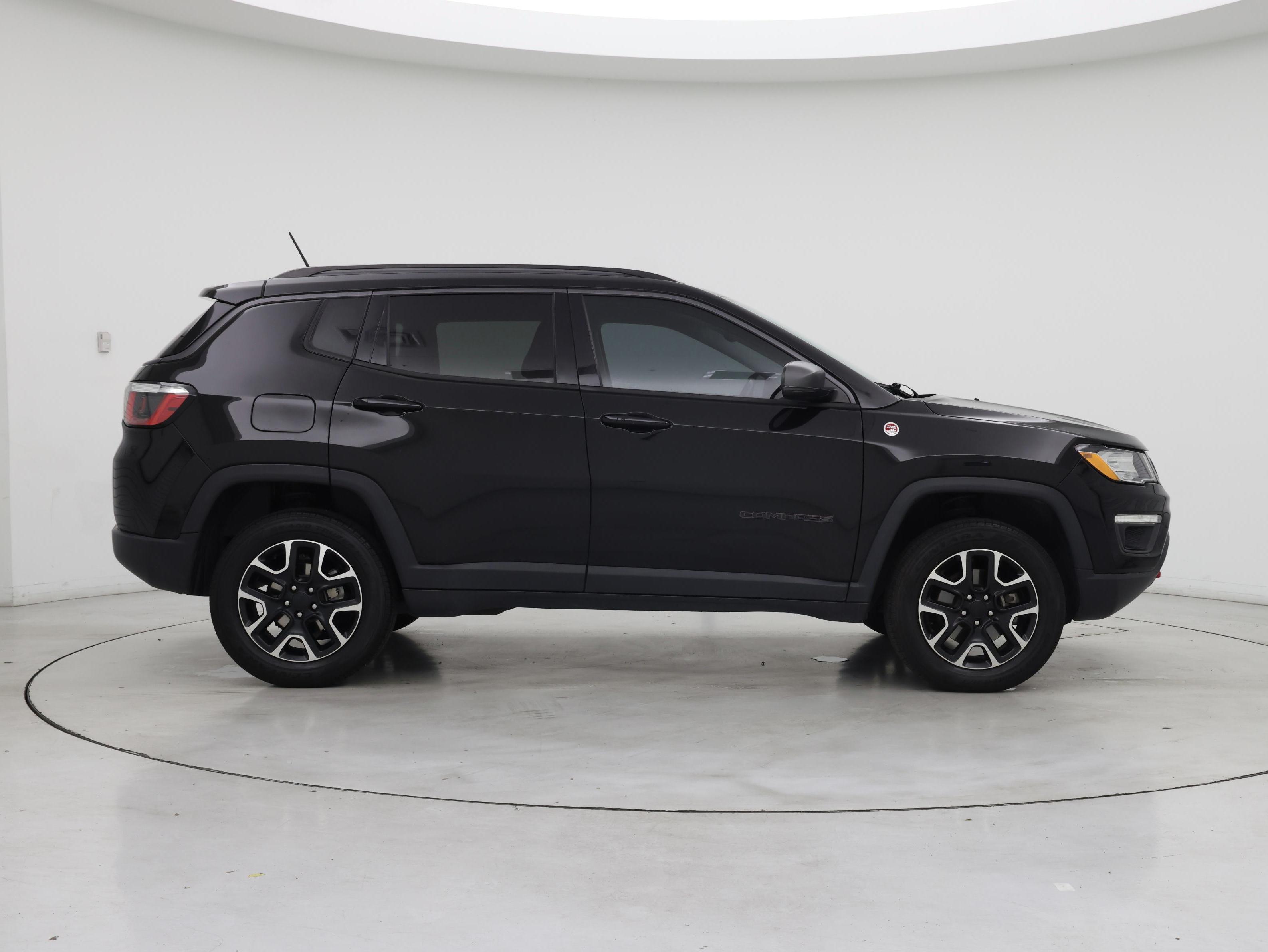 Thumbnail: 2020 Jeep Compass - 7