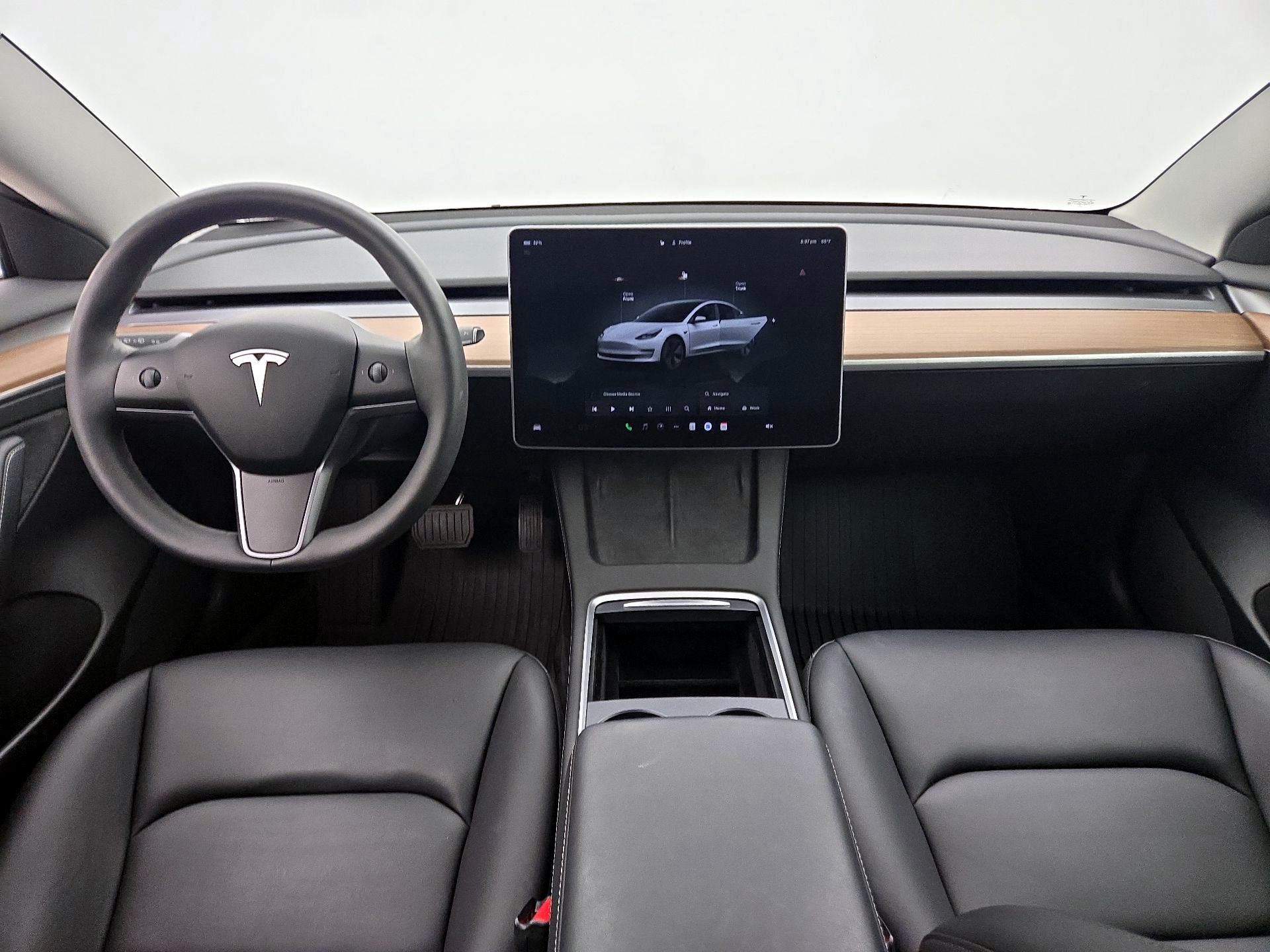 Thumbnail: 2023 Tesla Model 3 - 9