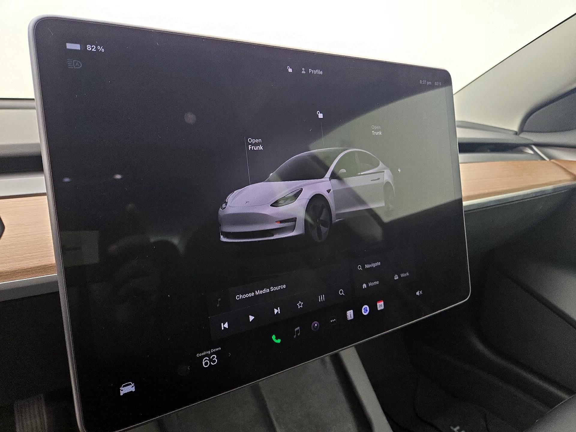 Thumbnail: 2023 Tesla Model 3 - 14