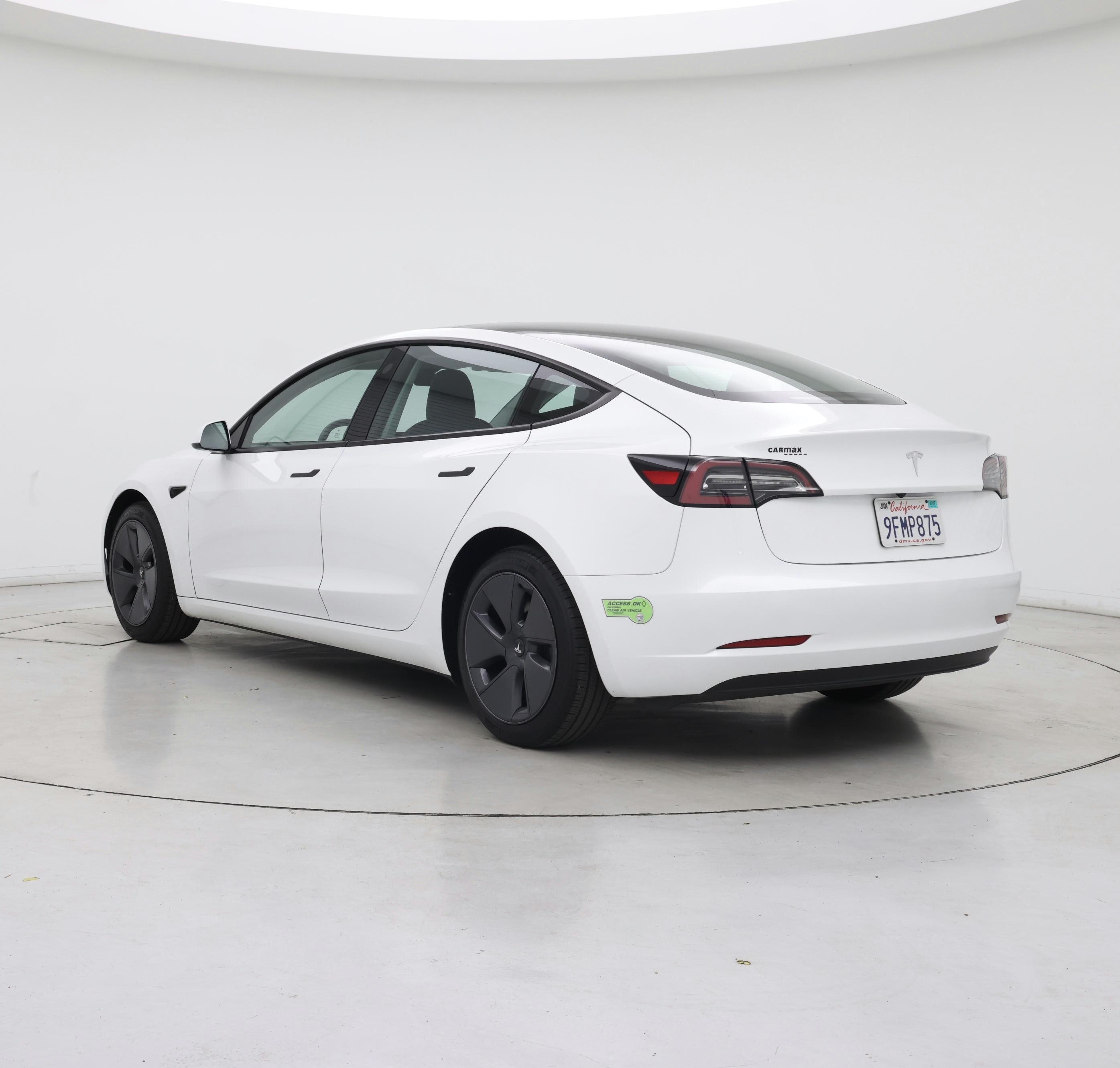 Thumbnail: 2023 Tesla Model 3 - 2