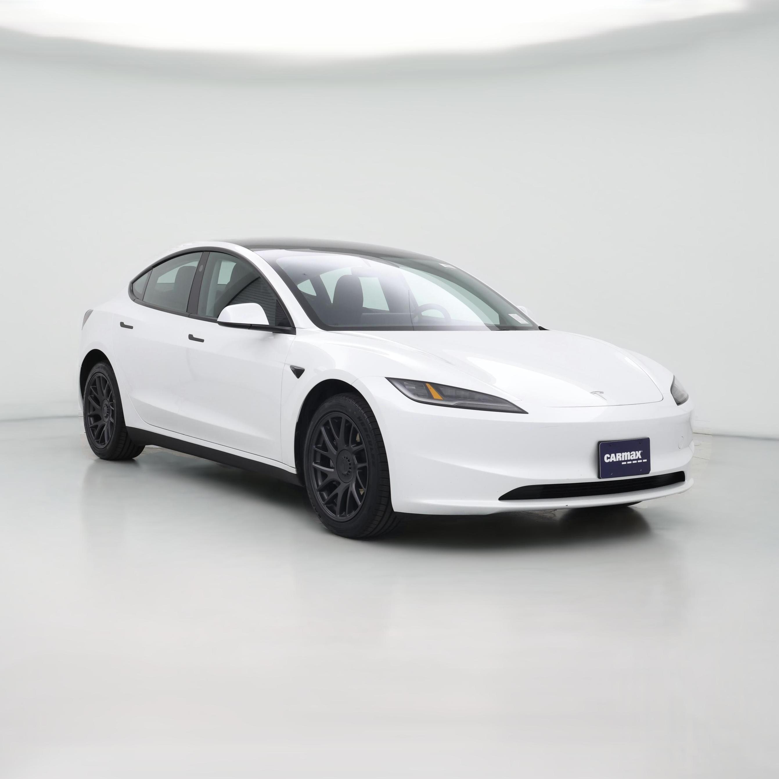 Thumbnail: 2025 Tesla Model 3 - 1