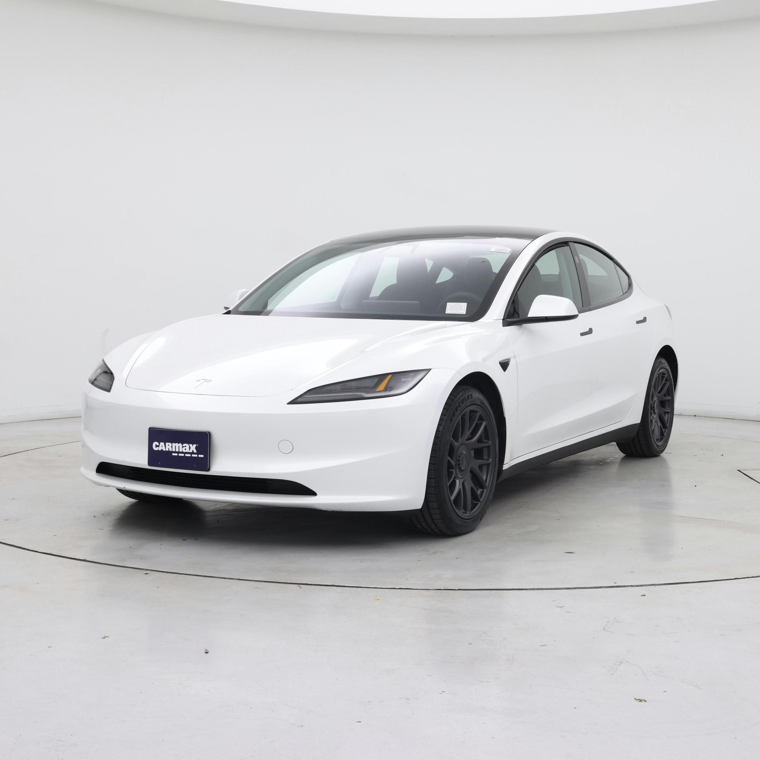 Thumbnail: 2025 Tesla Model 3 - 4