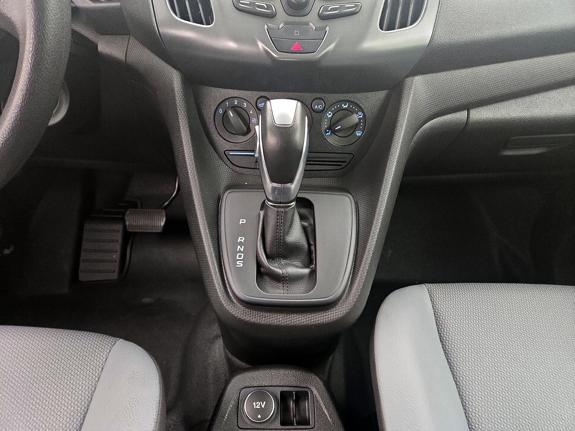 Thumbnail: 2017 Ford Transit Series - 17