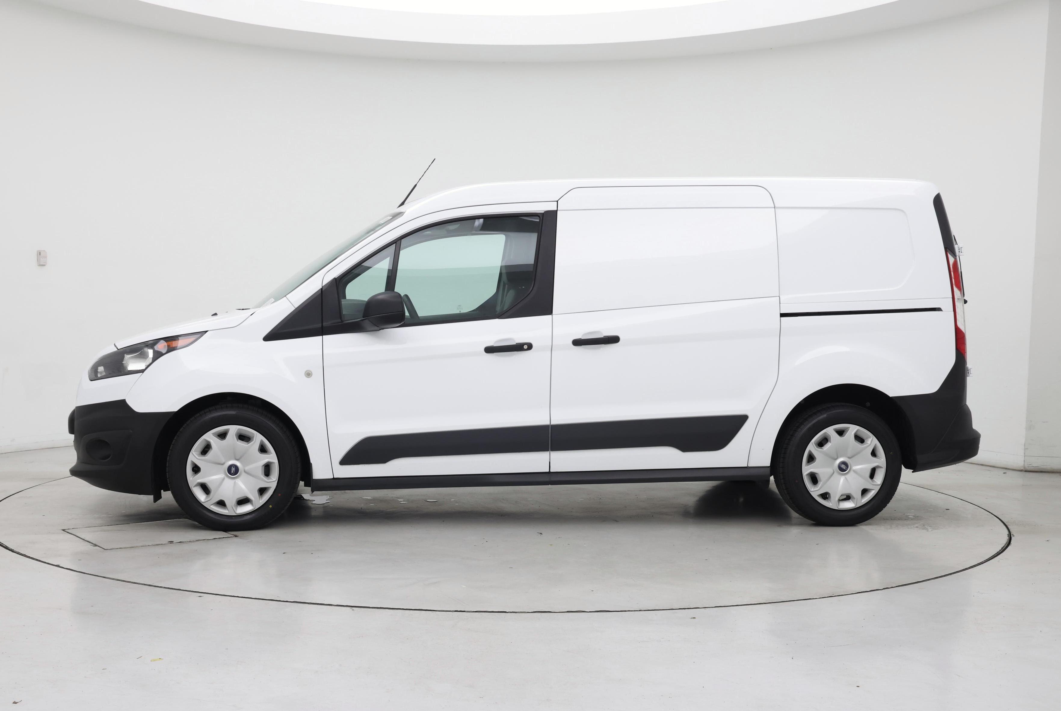 Thumbnail: 2017 Ford Transit Series - 3