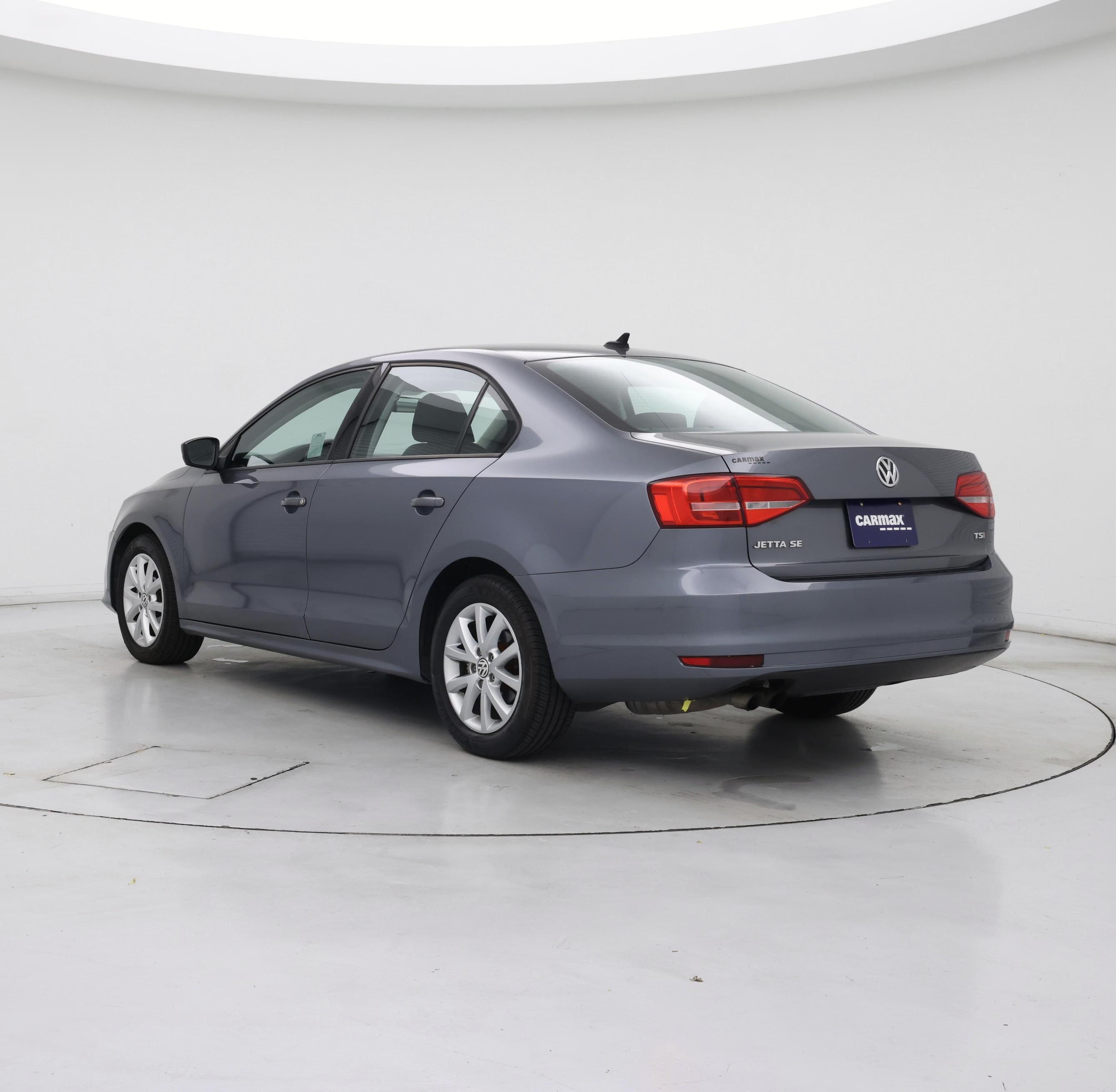 Thumbnail: 2015 Volkswagen Jetta - 2